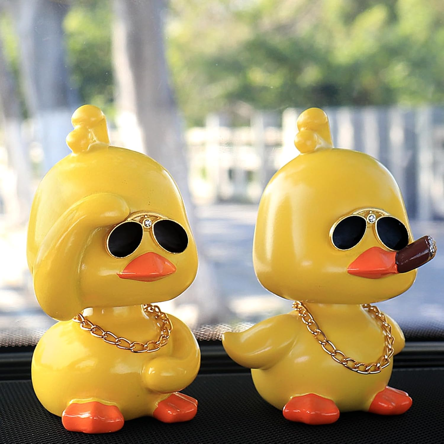 Cool Yellow Duck Car Ornaments Funny Duck Car Dashboard Decorations Shaking Head Doll for Car Auto Interior Decor Accessories image number 4
