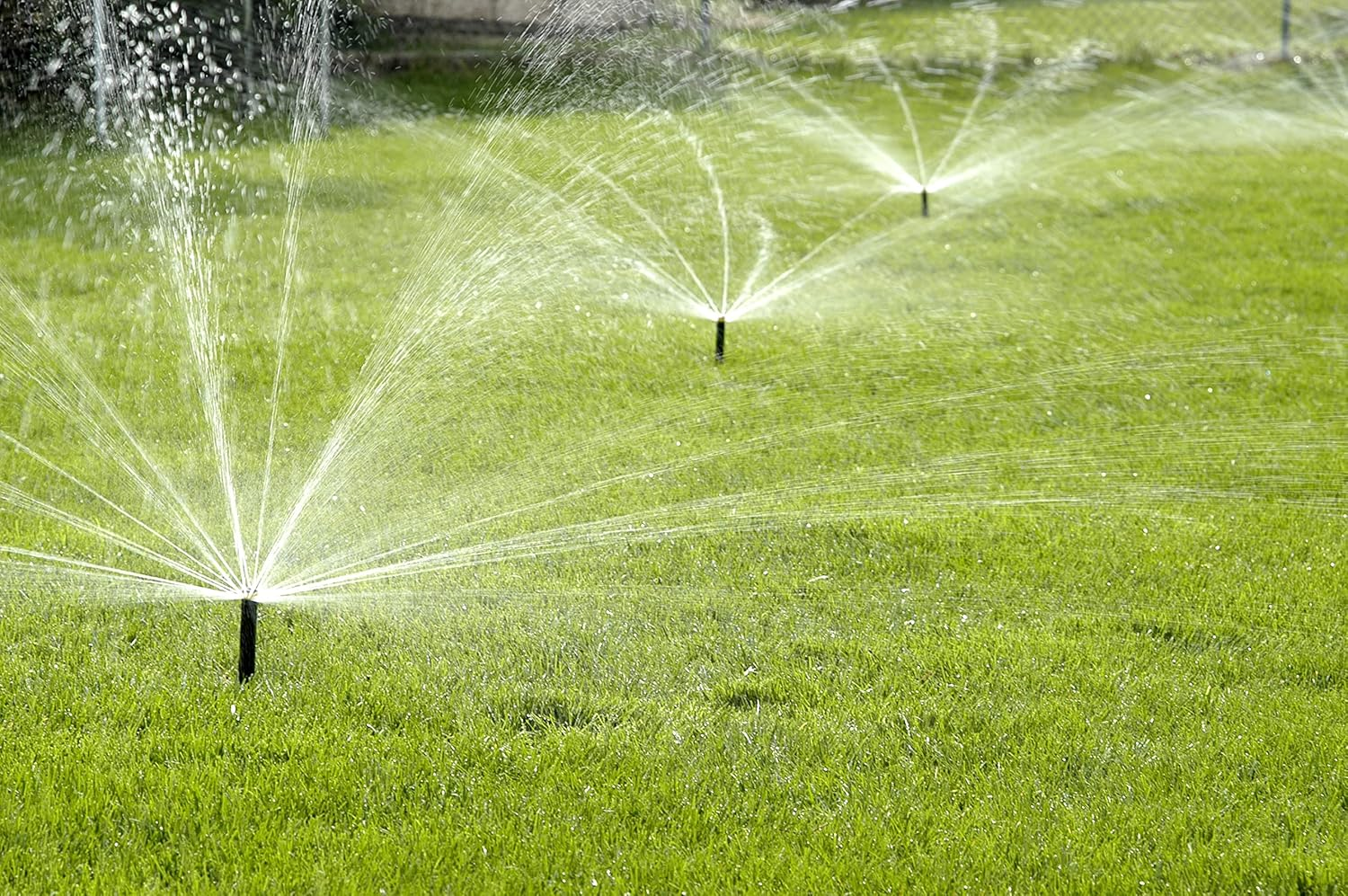 Rain Bird 12SAFPRO High-Efficiency Pro Rotary Sprinkler, 360&deg; Full Pattern, 13' - 18' Spray Distance, 4" Pop-Up Height image number 2