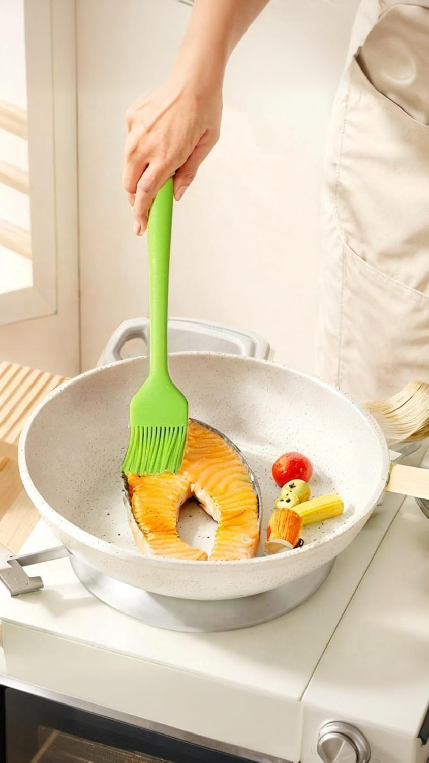 Heat-Resistant Silicone Basting Brushes for Meat, BBQ, Pastries, Oils, Butter, Sauces, Desserts, Turkey, Grill, Roast - Set of 4 Multicolor Non-Stick & Easy Clean Kitchen Tools