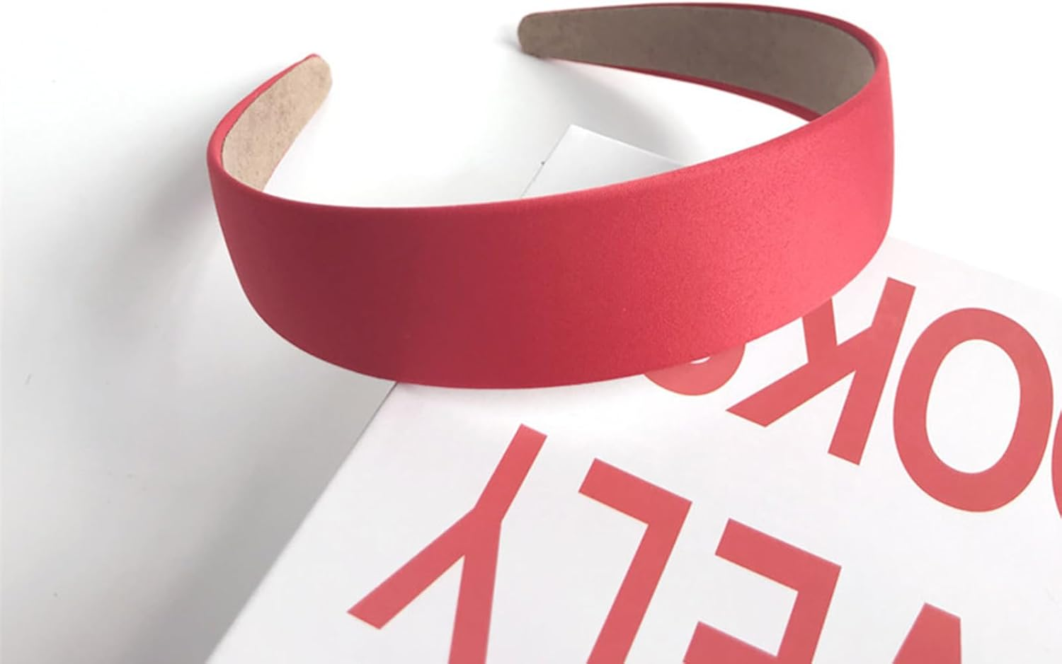 Pack of 3 Satin Headbands Non-Slip Headband for Women Headband Satin Retro Style Hair Band Fashion Comfortable Headbands for Women and Girls (Black, White, Red)