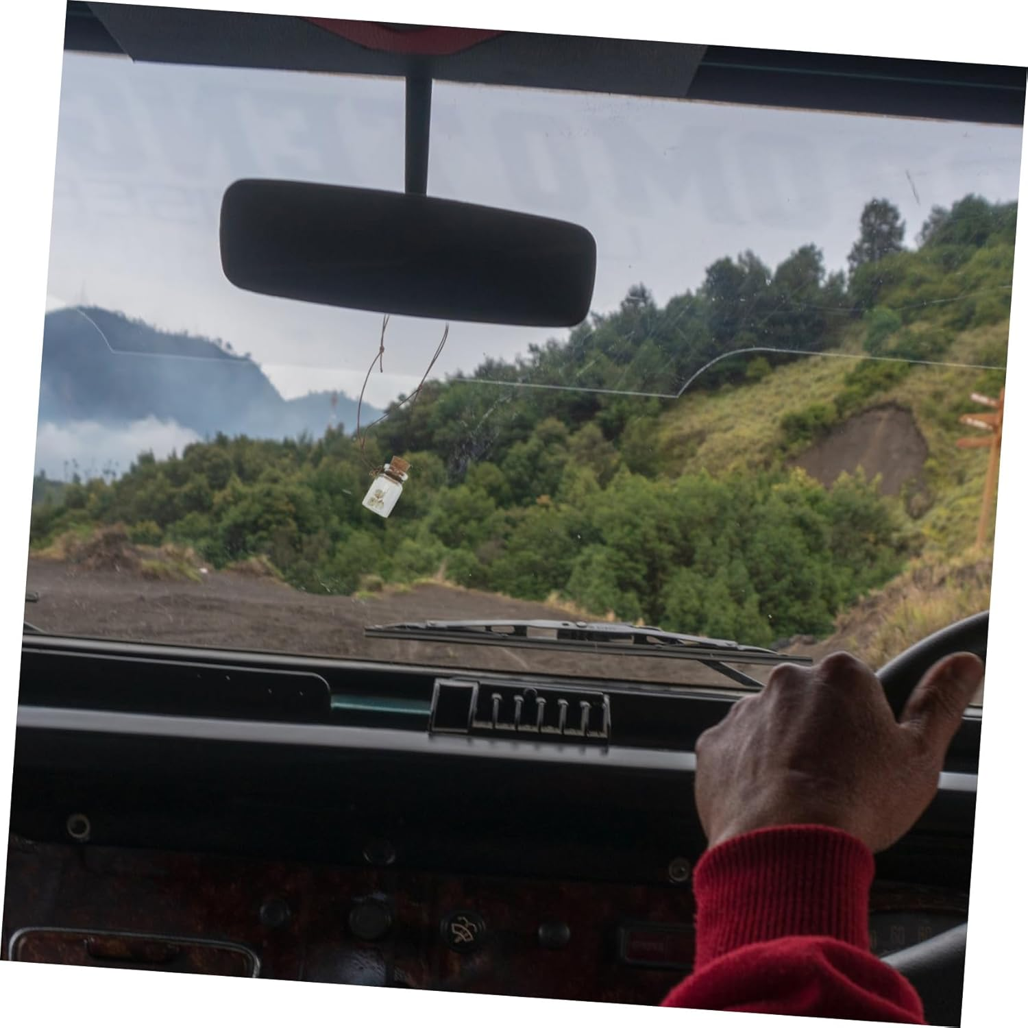 STOBAZA 4Pcs Empty Perfume Bottle Pendant Car Hanging Aromatherapy Bottle Diffuser Dry Flowers Daisy Essential Oil Diffuser for Car Home Office image number 2