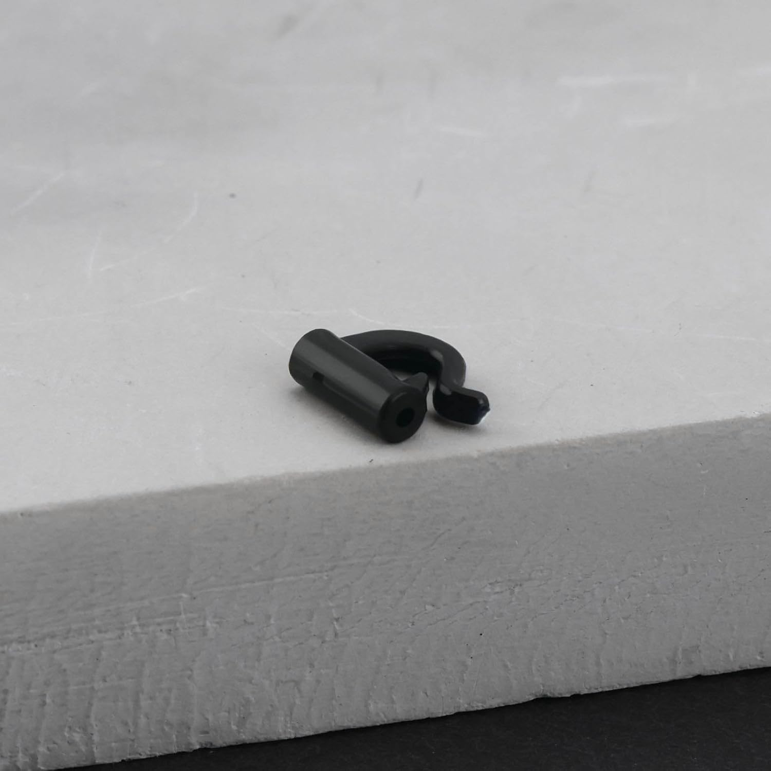 Emsea 150Pcs Quick Change Spinner Clevis Fishing U-Clip Crawler Harness Clamp for Fishing Blades and Spoons Accessories 7.87X7X0.5Mm - Black image number 2