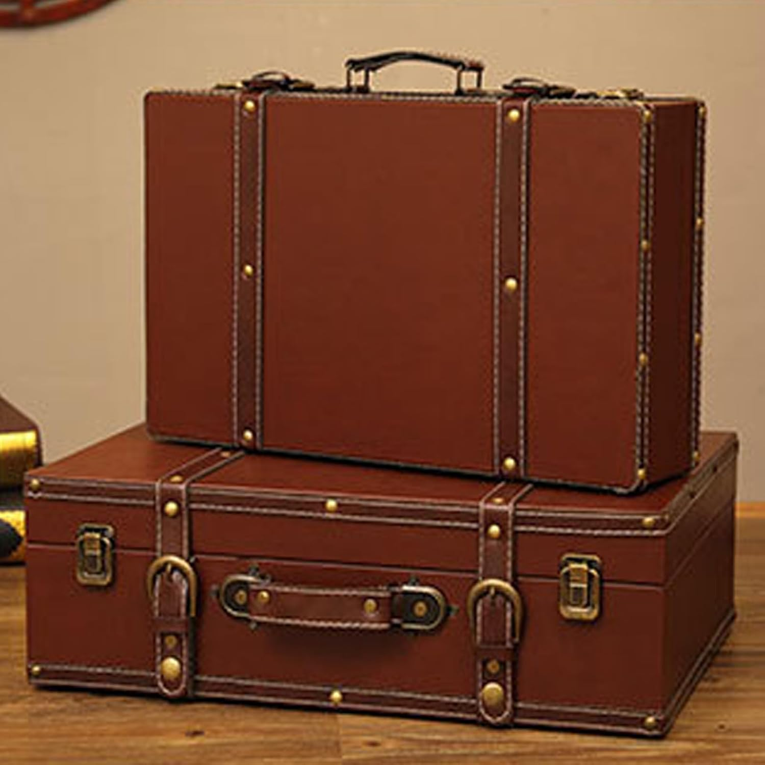 Vintage Leather Suitcase, Small Travel Case, with Alloy Lock, Carry on Overnight Case for Men and Women, Decorative Trunk, Brown image number 3