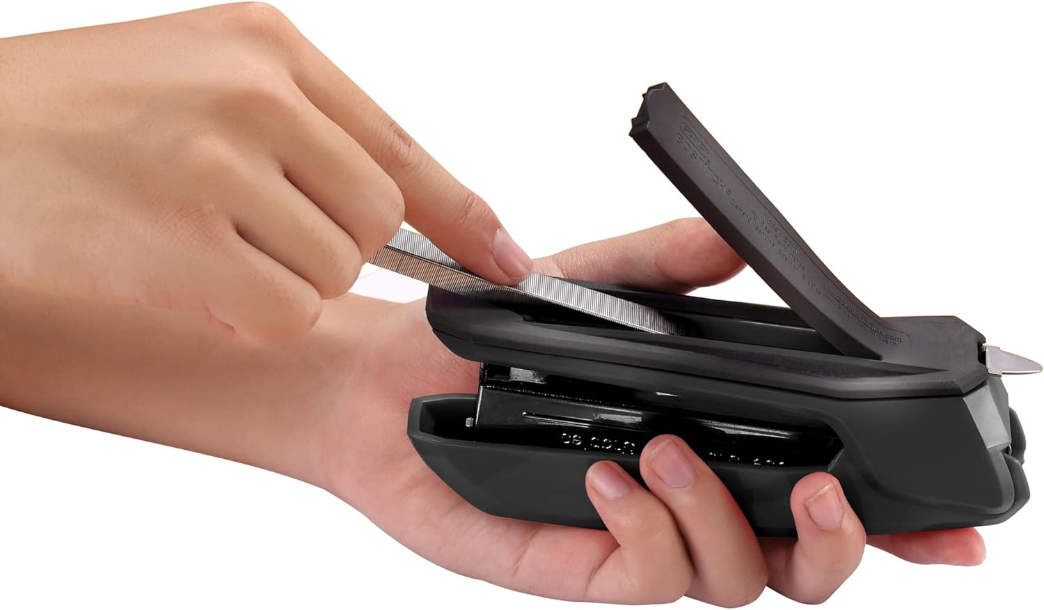 Bostitch Ascend 3 in 1 Stapler with Integrated Remover & Staple Storage, Black (B210-BLK) image number 4