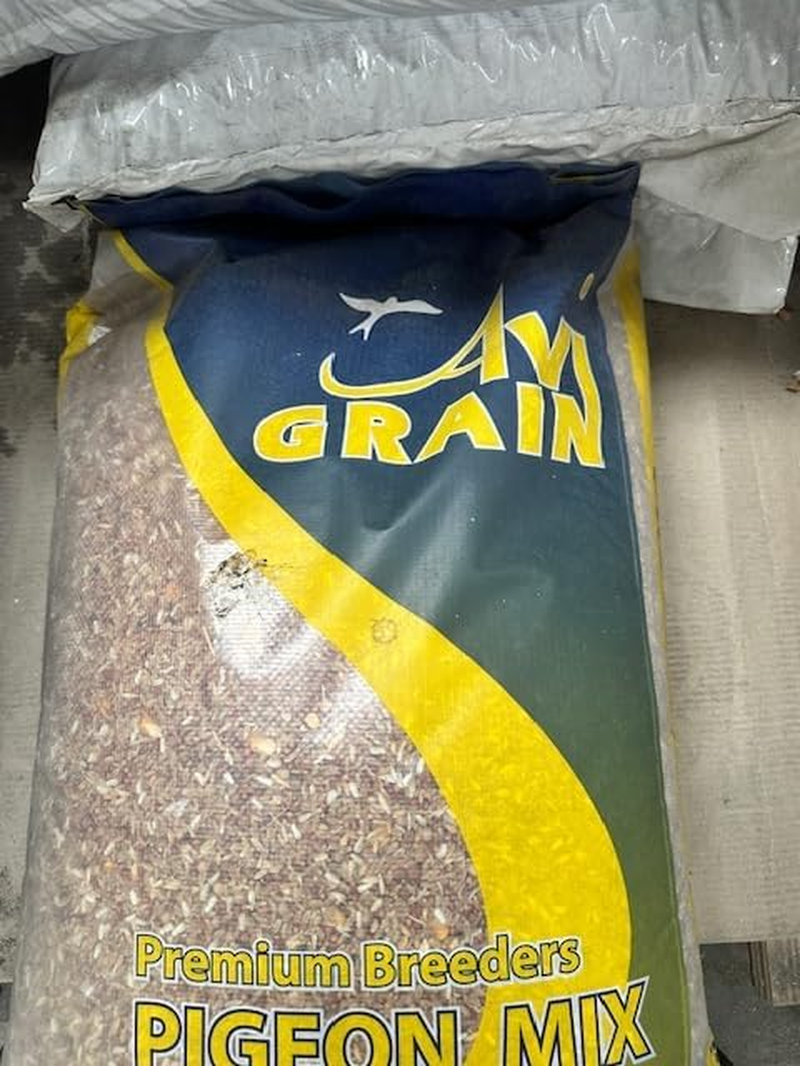 Avigrain Pigeon Mix, 4Kg - Premium Breeders