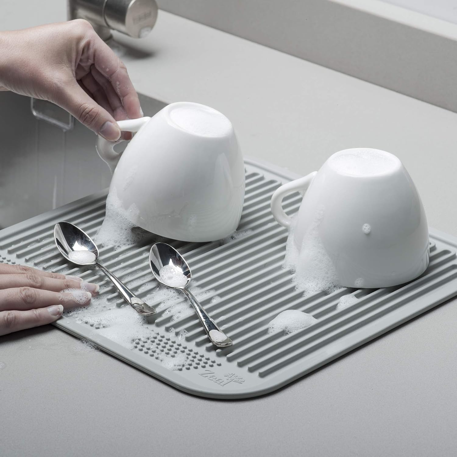 Zeal Silicone Easy Clean, Kitchen Draining Board Mat, French Grey, 31 Cm, One Size - French Grey image number 2