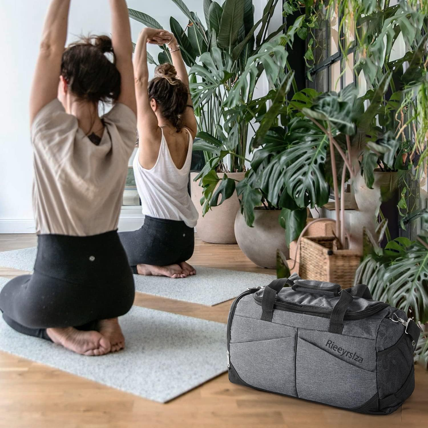 Sport Duffle Bag Sports Gym Bag with Shoes Compartment image number 2