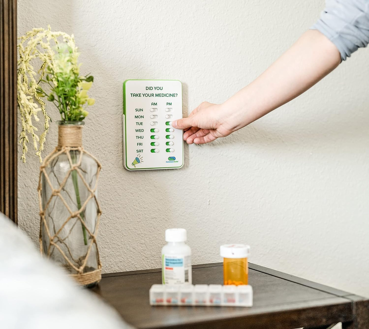Medication Reminder | Pill & Tracker Visual Alarm 7 Day AM PM Take and Slide No More Second-Guessing or Double-Dosing Perfect for the Elderly White, Green image number 3