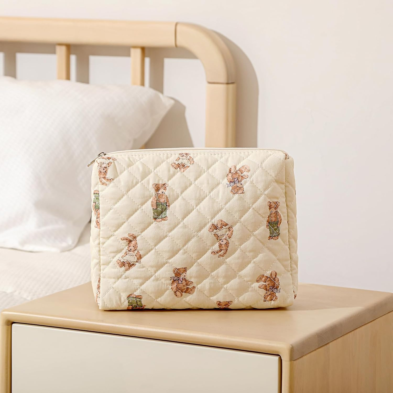 Uekeboag 2 Pcs Large Floral Quilted Makeup Bag Set for Women, Cotton Quilted Big Cosmetic Bag, Coquette Aesthetic Cute Travel Toiletry Bag, 01White Bear - 3Pcs Dot Bear image number 6