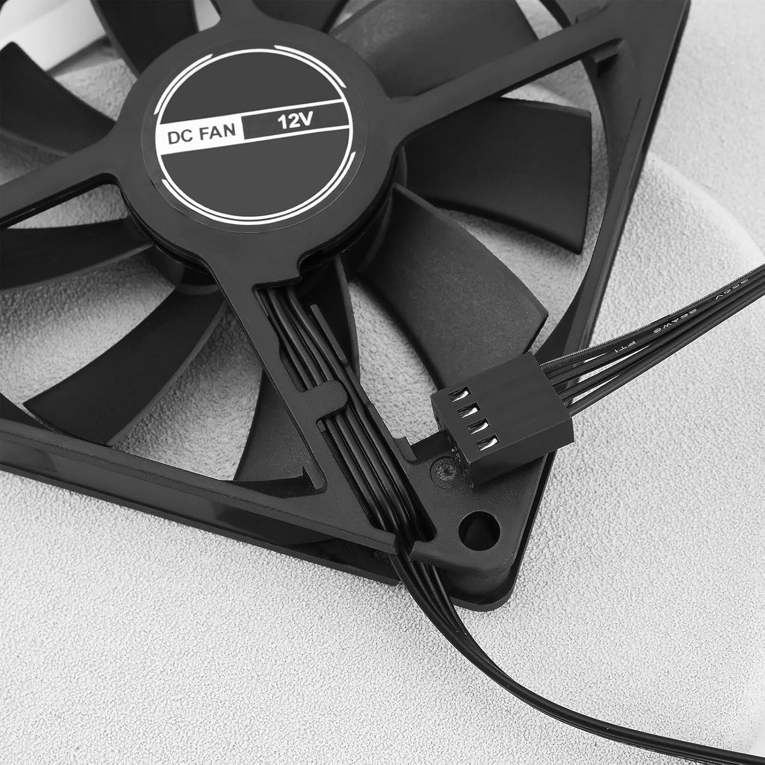 SING F LTD 1PC 4Pin Computer Case Fan Compatible with NOCTUA CHROMAX Nf-A9X14 HS-PWM SSO2 Bearing 2500RPM 91.8X91.8X15.6Mm PC Cooling Fan Black image number 1