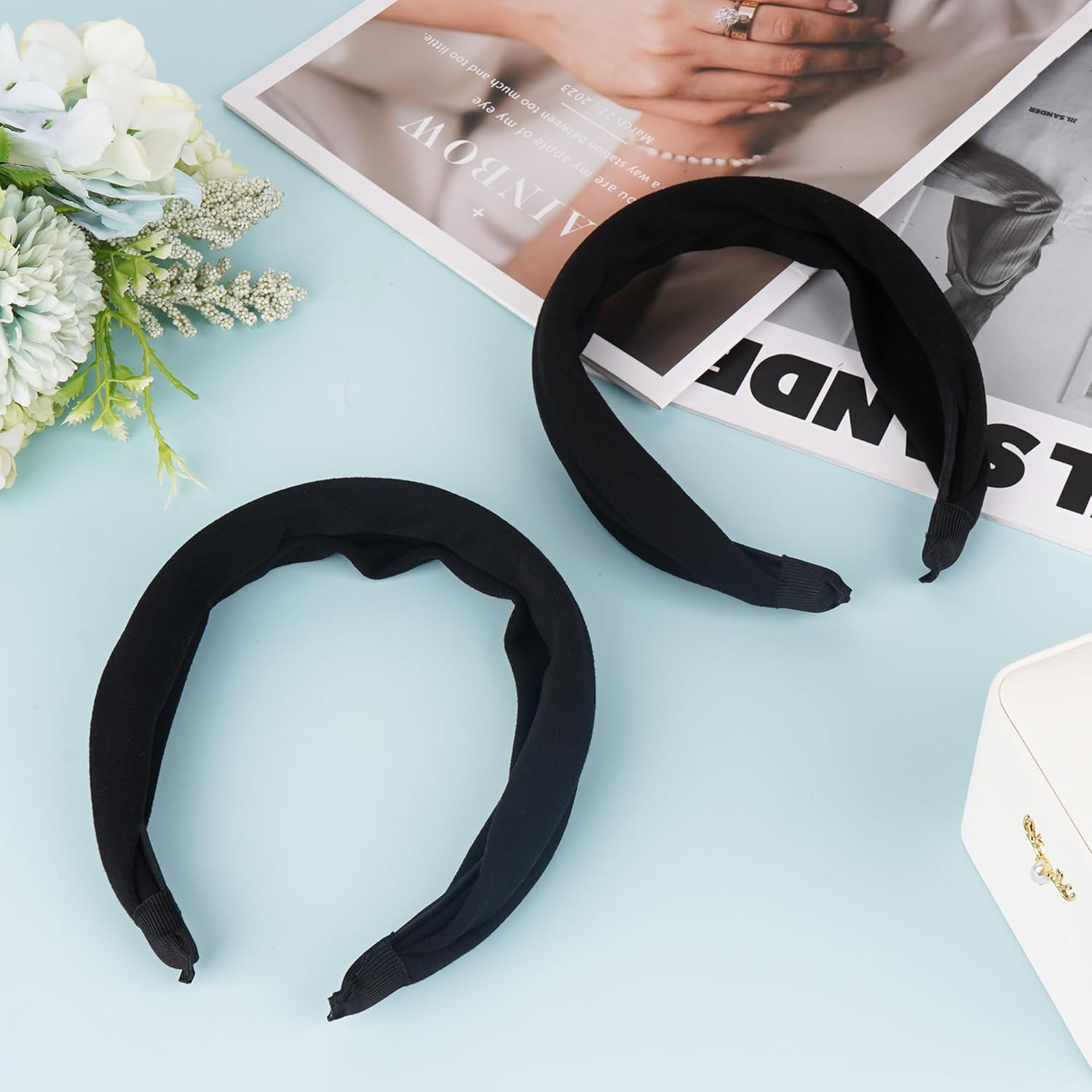 Linkidea 2 Pack Women'S Extra Wide Headbands 2.6" Wide, Soft Stretchy Fabric Non Slip Elastic Hair Band for Girls, Breathable Headbands for Yoga Hair Accessories (Black) image number 4