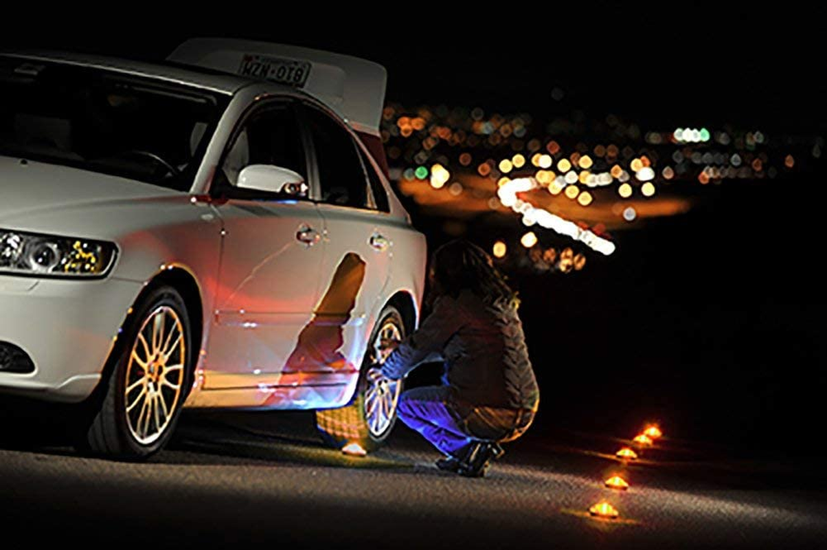 Stonepoint Emergency Roadside Beacon LED Lighting Flare Kit with Storage Bag - Super Bright Light Visible up to 2 Miles Away - Red Set of 3 image number 3