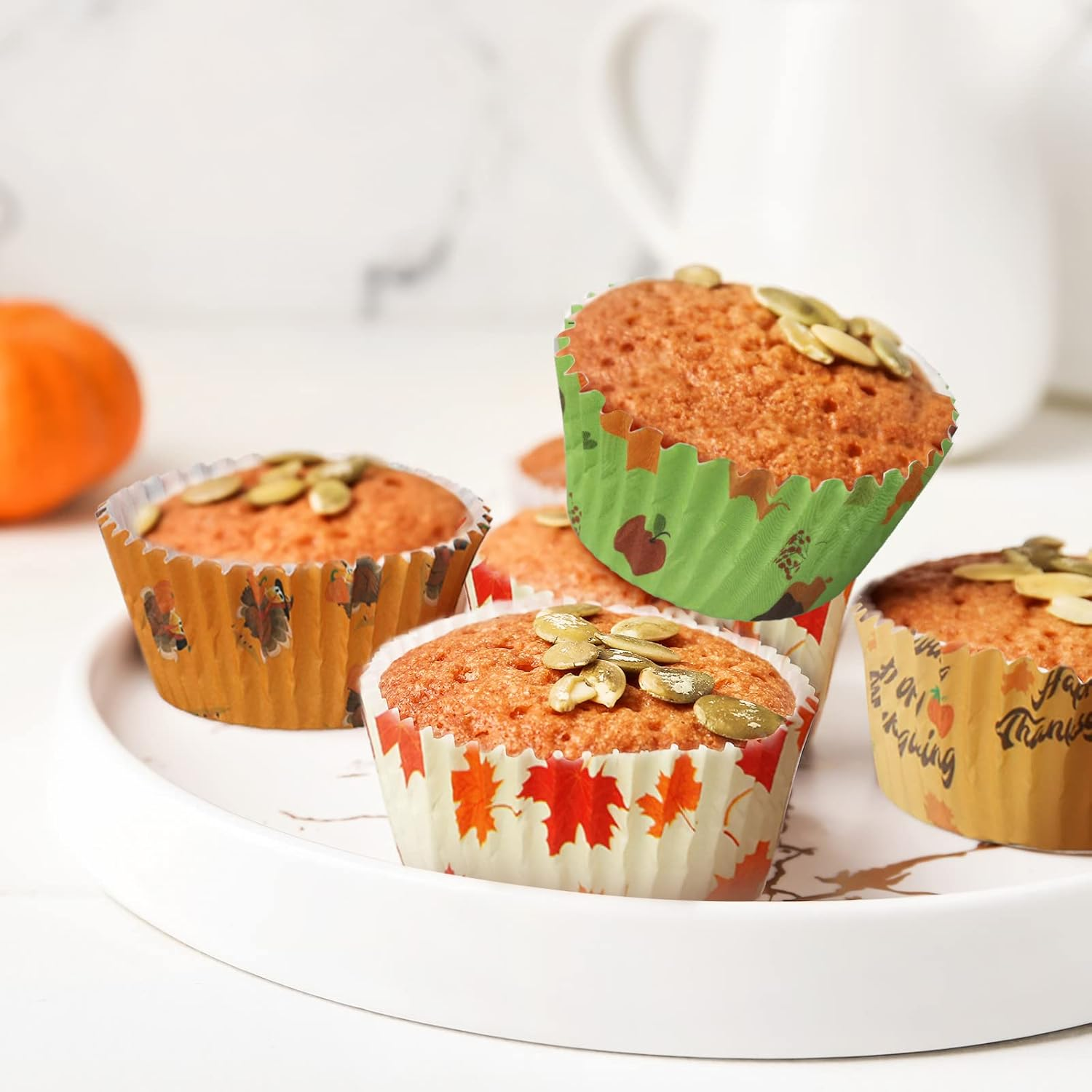 600 Pieces Thanksgiving Cupcake Liners Autumn Cupcake Baking Cups Cupcake Papers Muffin Liners for Baking Thanksgiving Cupcake Wrappers Fall Themed Liners Party Supplies Give Thanks Party Decorations