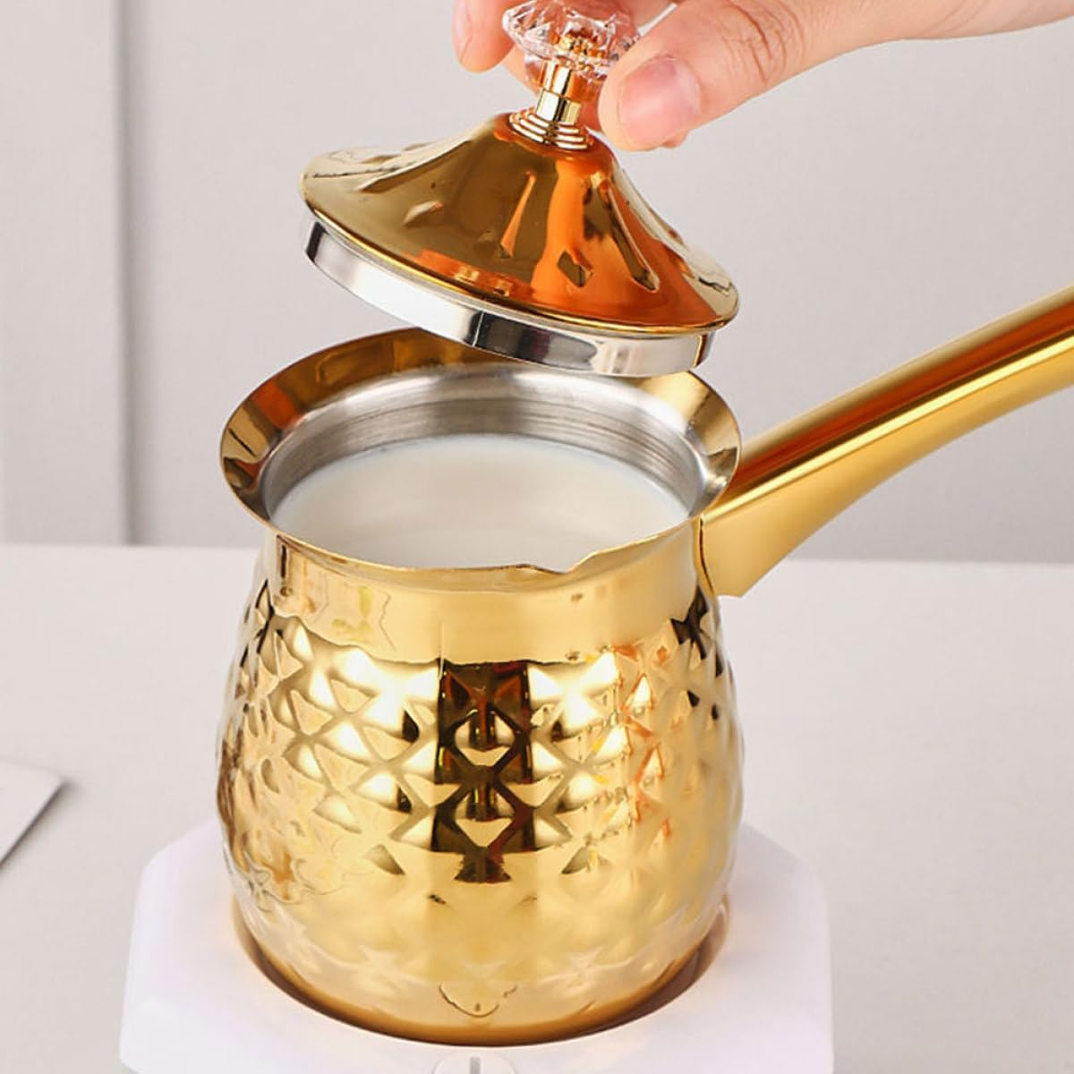Generic Vintage Turkish Coffee Pot 400Ml Golden Cezve Coffee Brewer Metal Mocha Pot for Home and Tea Serving