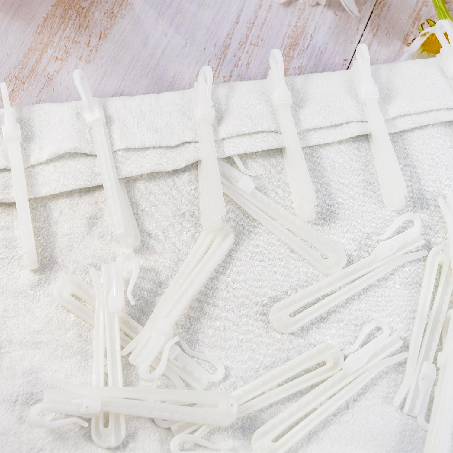 120Pcs White Plastic Curtain Hooks,Adjustable Depth Pinch Curtain Hook Clips,Ratchet System Pinch Pleat Curtain Hooks for Window Curtain, Door Curtain and Shower Curtain (White) image number 2