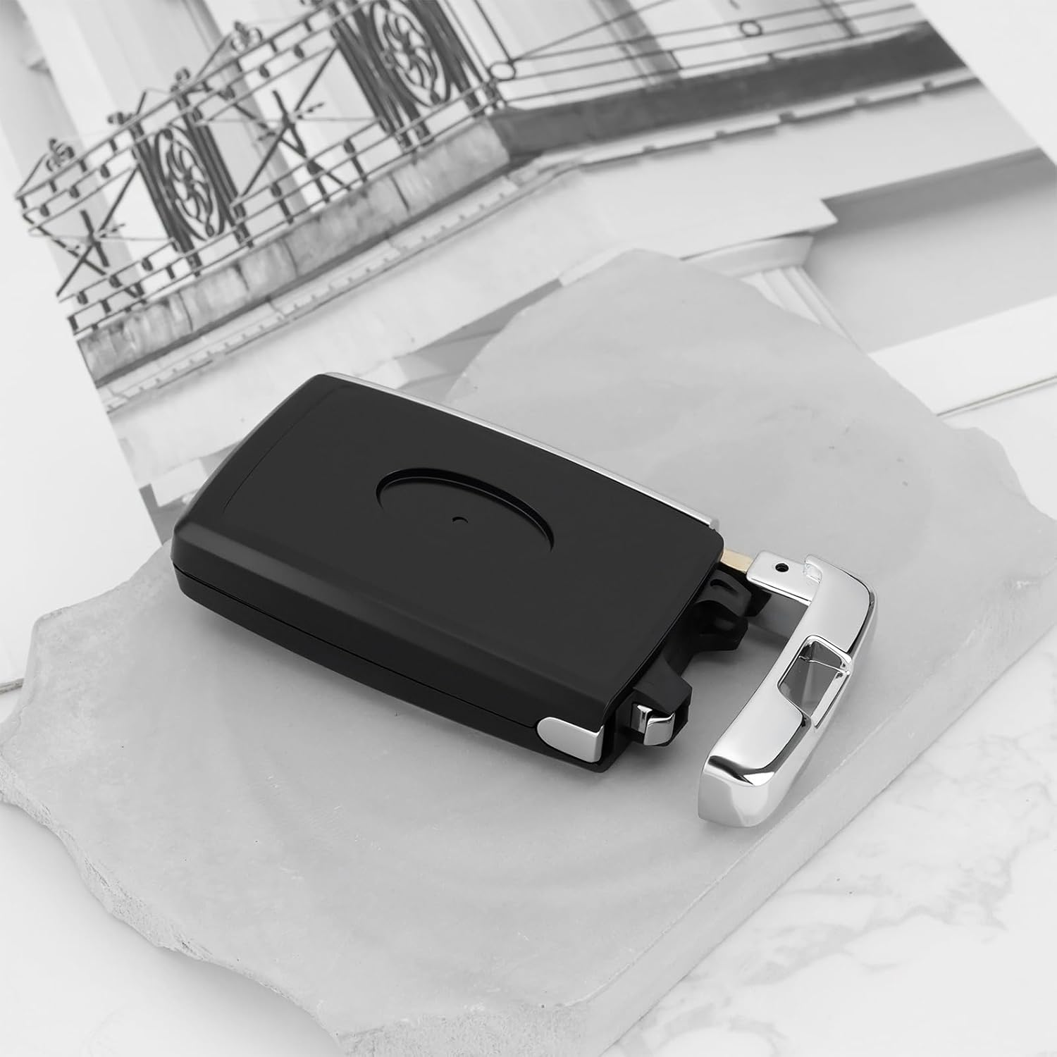 YINETTECH 1Pc 5 Button Key Case Fob Remote Key Shell Cover Remote Control 5 Button Pad Compatible with Range Rover Evoque Sport L551 L405 2018, Black image number 4