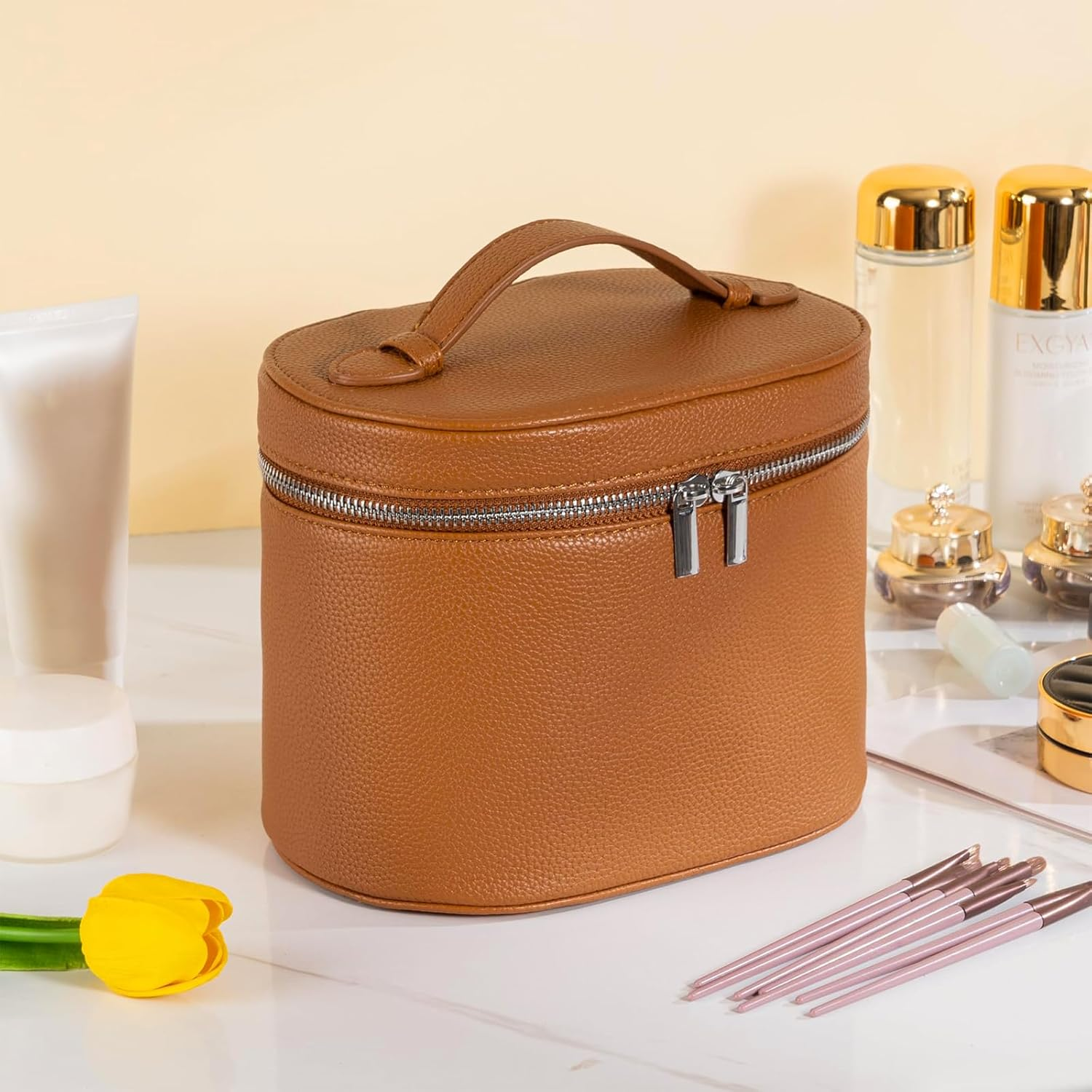 Xanthelle Large Ladies Toiletry Bag, Portable Cosmetic Case & Beauty Case, Makeup Bag with Divider, Organiser Toiletry & Cosmetic Bag for Travel image number 2