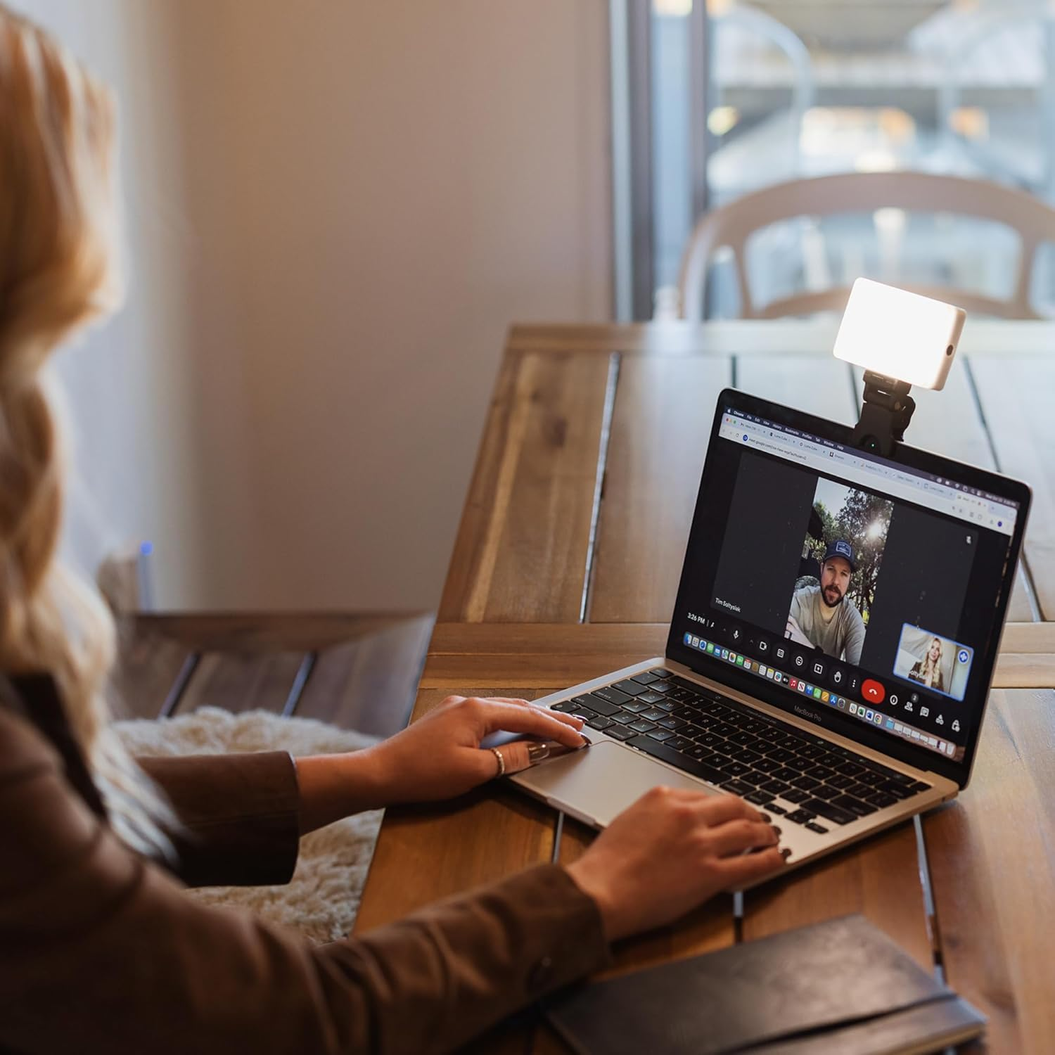 Lume Cube Video Conference Lighting Kit | Live Streaming, Video Conferencing, Remote Working | Lighting Accessory for Laptop, Adjustable Brightness and Color Temperature, Computer Mount Included image number 2