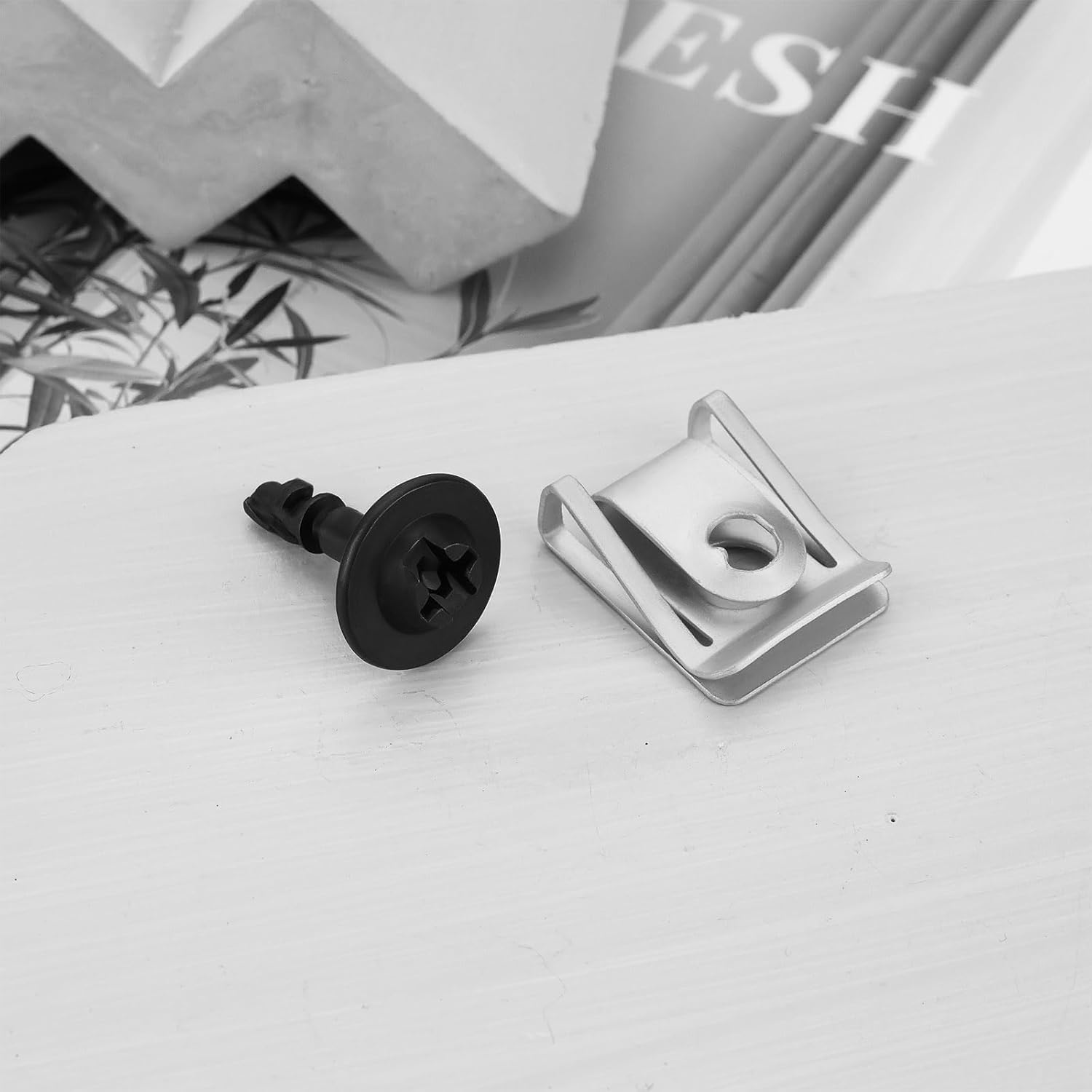 10 Sets Car Engine Cover U Nut with Screw Fasteners Replacement Part 8K0805121 8K0805922A Compatible with Audi Compatible with VW image number 2