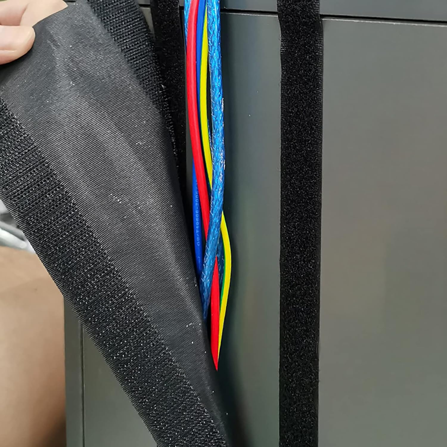 Tunghey Cable Grip Floor Cable Cover Cords Cable Protector Cable Management Only for Commercial Office Carpet Black (3M) image number 6