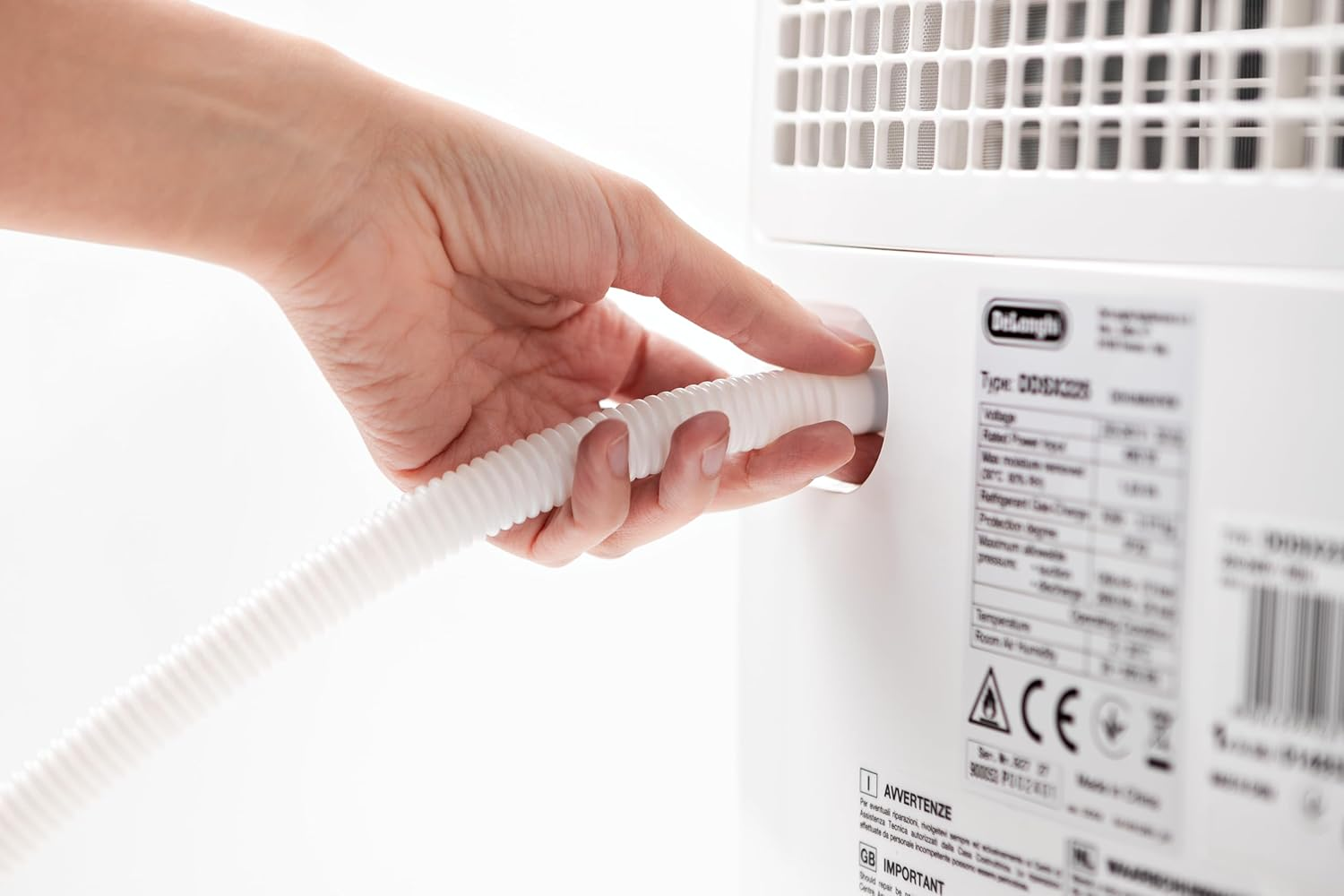 De'Longhi Tasciugo Ariadry Multi Dehumidifier DDSX225W-WH, Portable Dehumidifier with 2-Action Filtration, Dry Function, 25L/Day Moisture Absorption, R290, Removable Transparent Tank, White image number 2