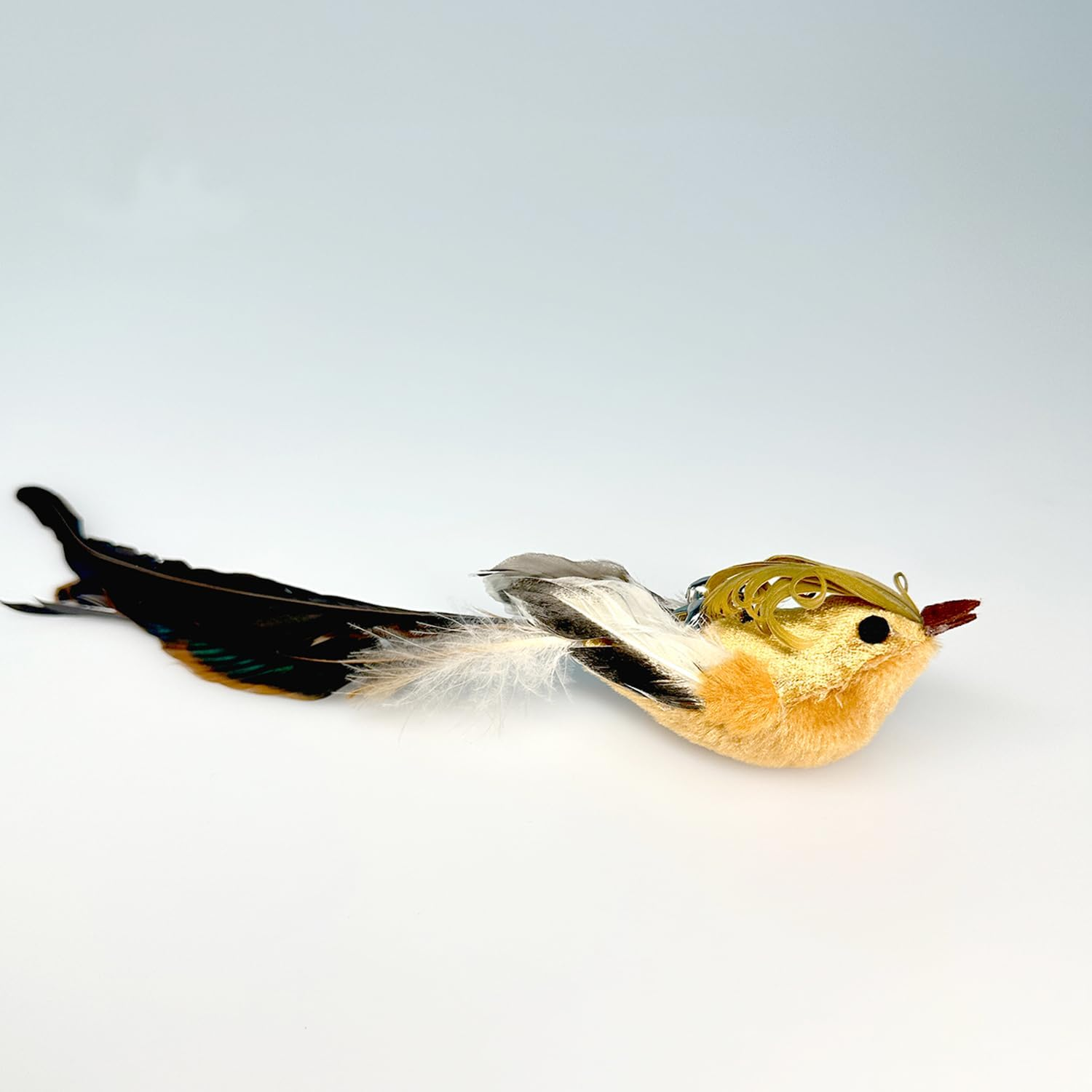 ZAYLUMO 11-Piece Realistic Bird Cat Toy Set &ndash; Handcrafted Feather Toys for Interactive Play, Ideal for Cat Wands & Home D&eacute;cor image number 3