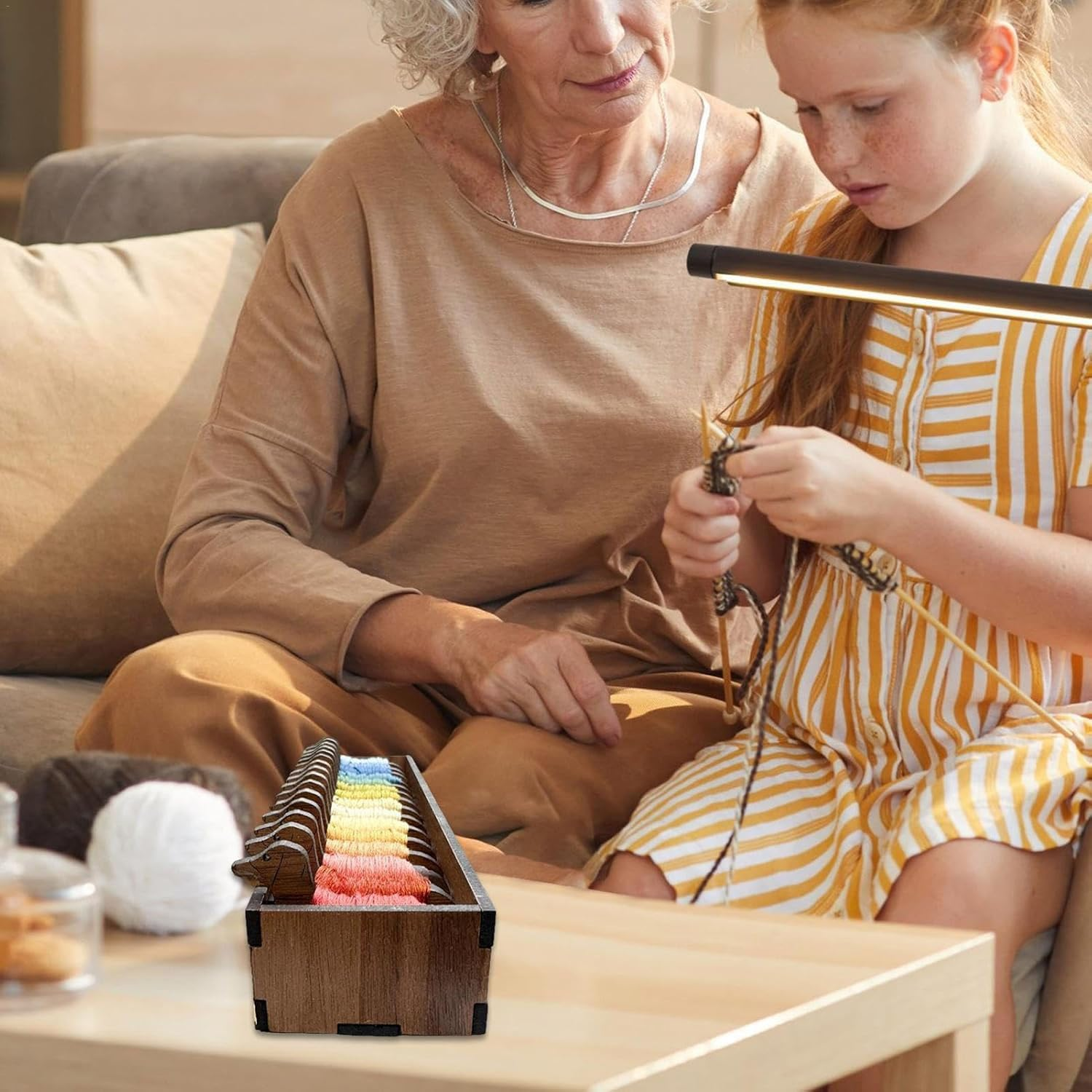 Wooden Animal Bobbin Set, Dachshund Bobbin Set, Embroidery Floss Bobbins, Sewing Thread Organizer, Embroidery Floss Organizer Box with Bobbins (15 Dachshund Spools+Fence) image number 4