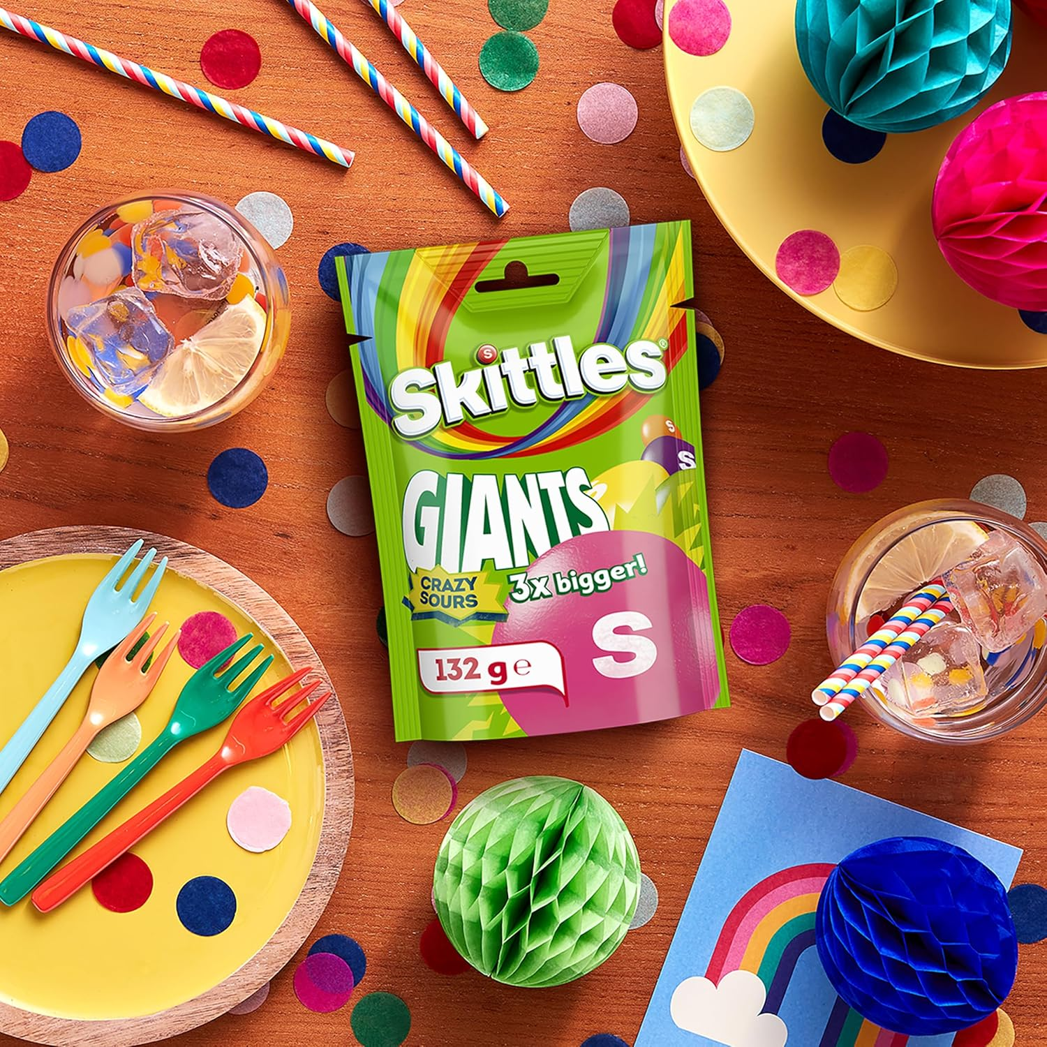 Skittles Giants Crazy Sours Chewy Lollies Snack Bag 132G image number 1