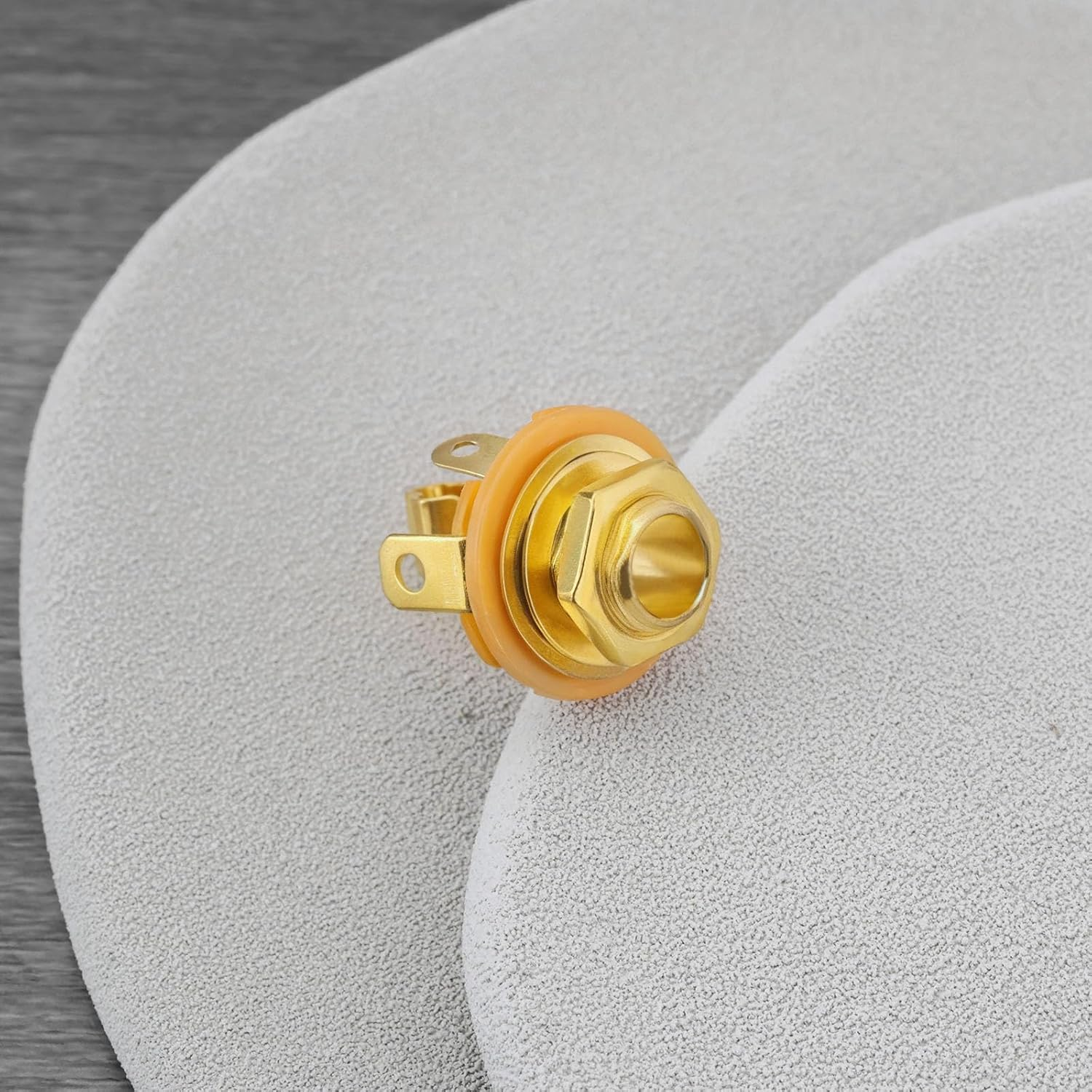 SING F LTD 2Pcs Guitar Input Jack 6.5Mm Jack Mono Panel Mount Receptacle 1/4 Inch Female Guitar Input Jack for Guitar Bass Speakers M9X0.75 Gold image number 5