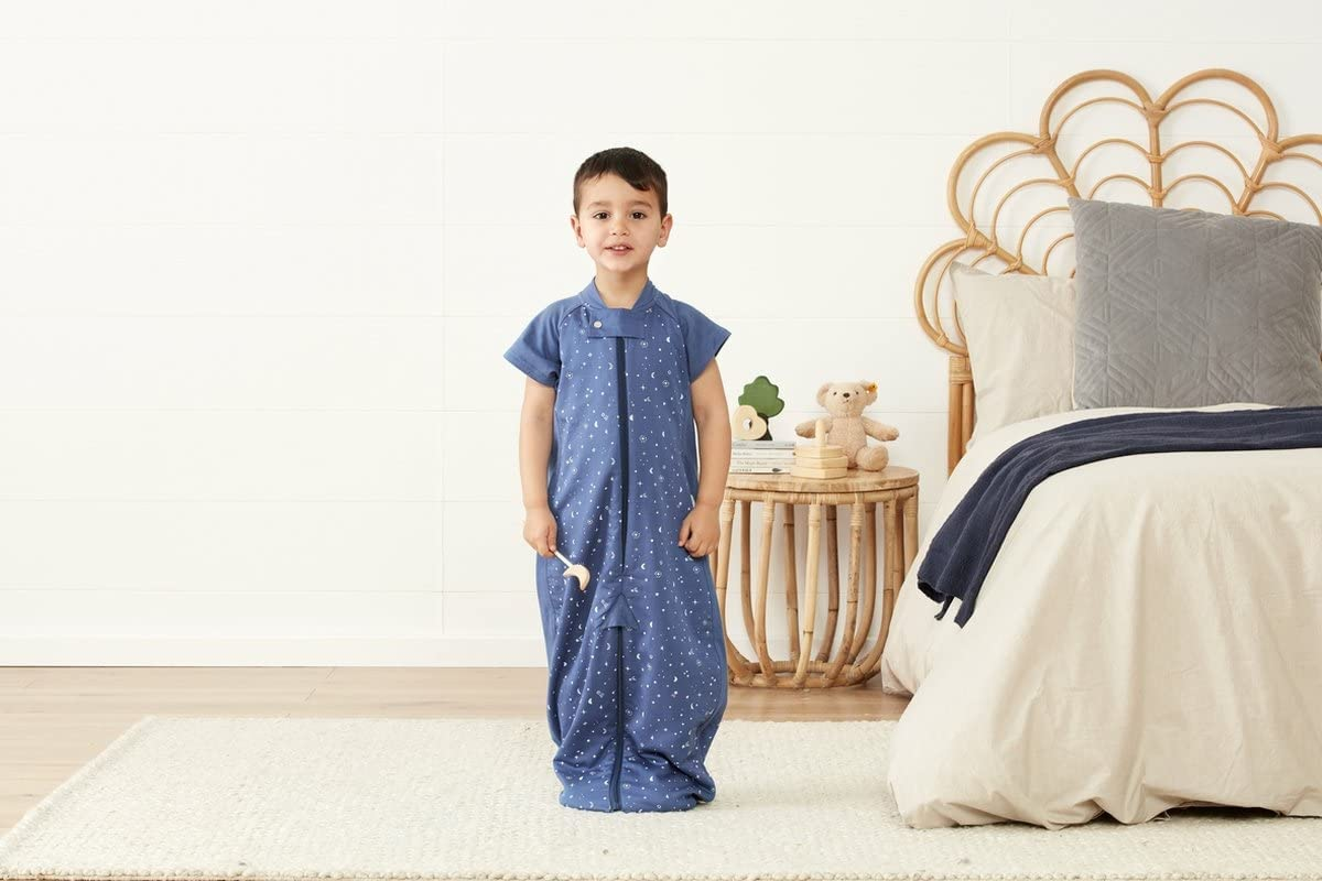Ergopouch Sleep Suit Bag 1.0 TOG, 3-12 Months, Night Sky Print &ndash; Organic Cotton, 2-In-1 Convertible Sleeping Bag or Suit with Legs, All-Season Comfort, Ideal for Room Temperatures (20&ndash;24&deg;C) image number 4
