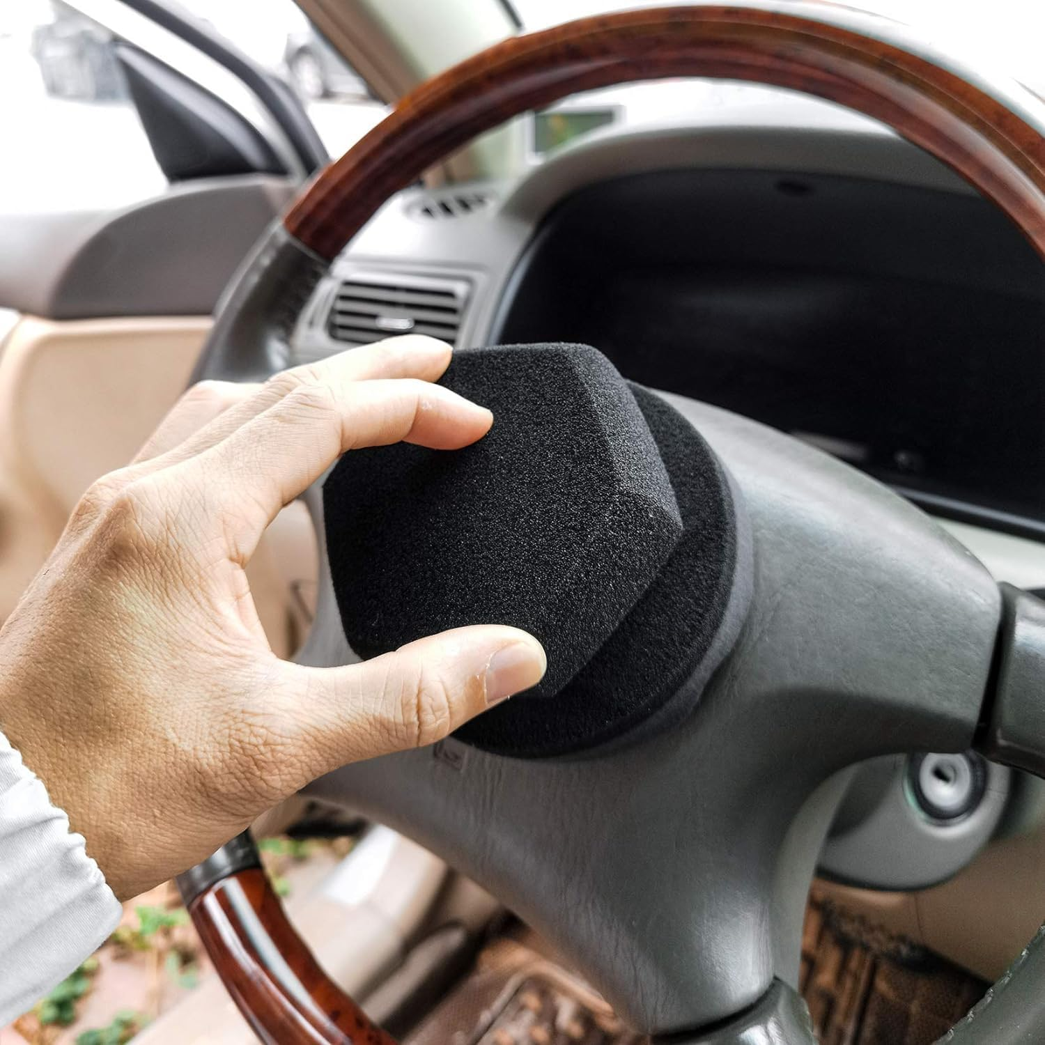 3 Pack Large Tire Dressing Applicator Pad, Durable and Reusable Hex-Grip Tire Detailing Tool for Applying Tire Shine image number 4