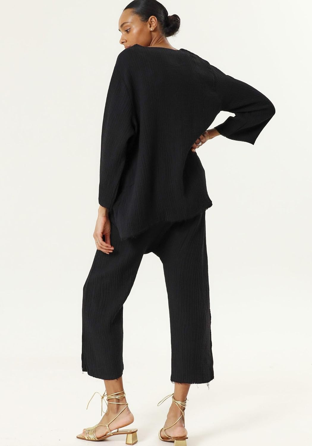 NOTHING FITS but Muslin Gauze Nursing Set, Postpartum Nursing Pajamas Set, Soft Pjs Sleepwear Maternity Loungewear image number 3