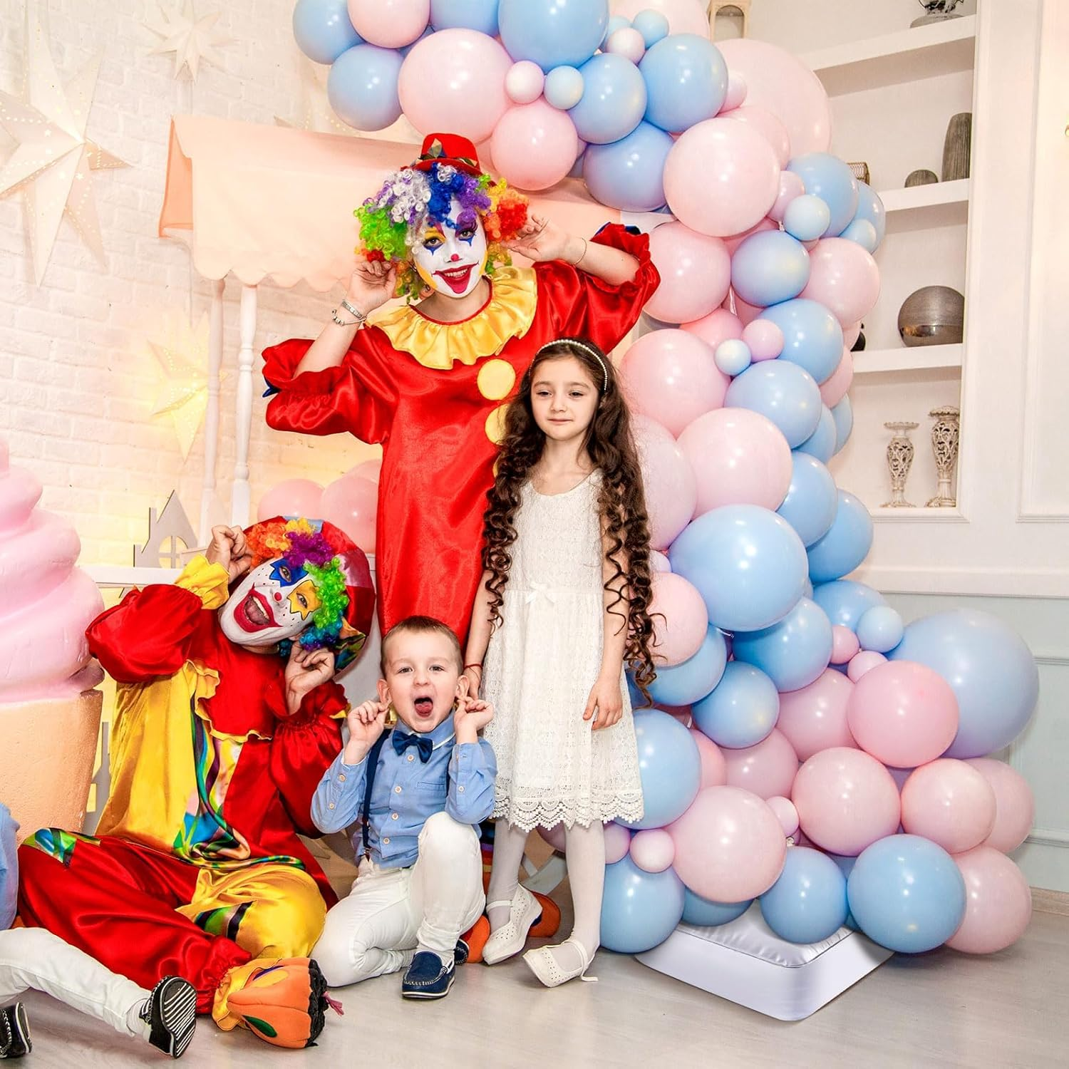 4 Pcs Balloon Arch Stands Base, Heavy Weight Water Bag for Balloon Column Stand & Balloon Arch Set, Water Fillable Base for Party Wedding Graduation Birthday Decor image number 1