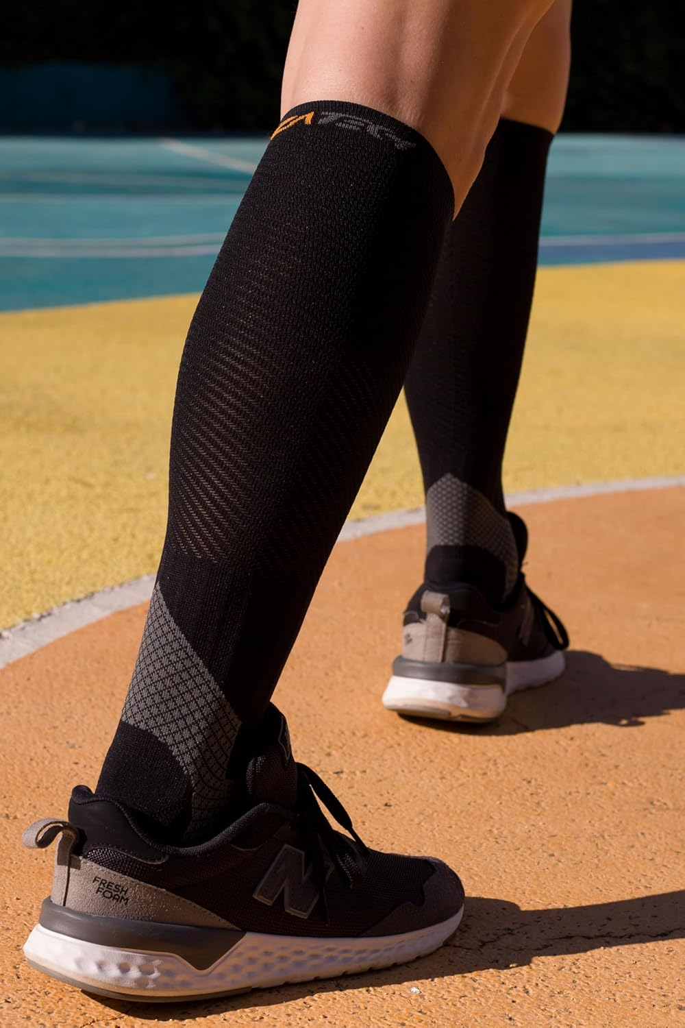 Knee-High Graduated Compression Socks, Plantar Fasciitis Socks for Men & Women, Sports Compression Socks, 20-30 Mmhg image number 7