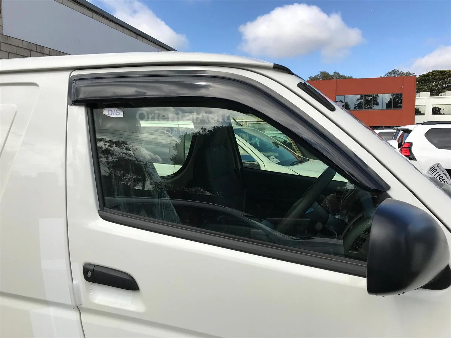 OAD4X4 Weathershields Compatible with Toyota Hiace 2005-2019, Injection Weather Shields Window Visors Wind Deflectors Sun Rain Guard 2PCS Set image number 4