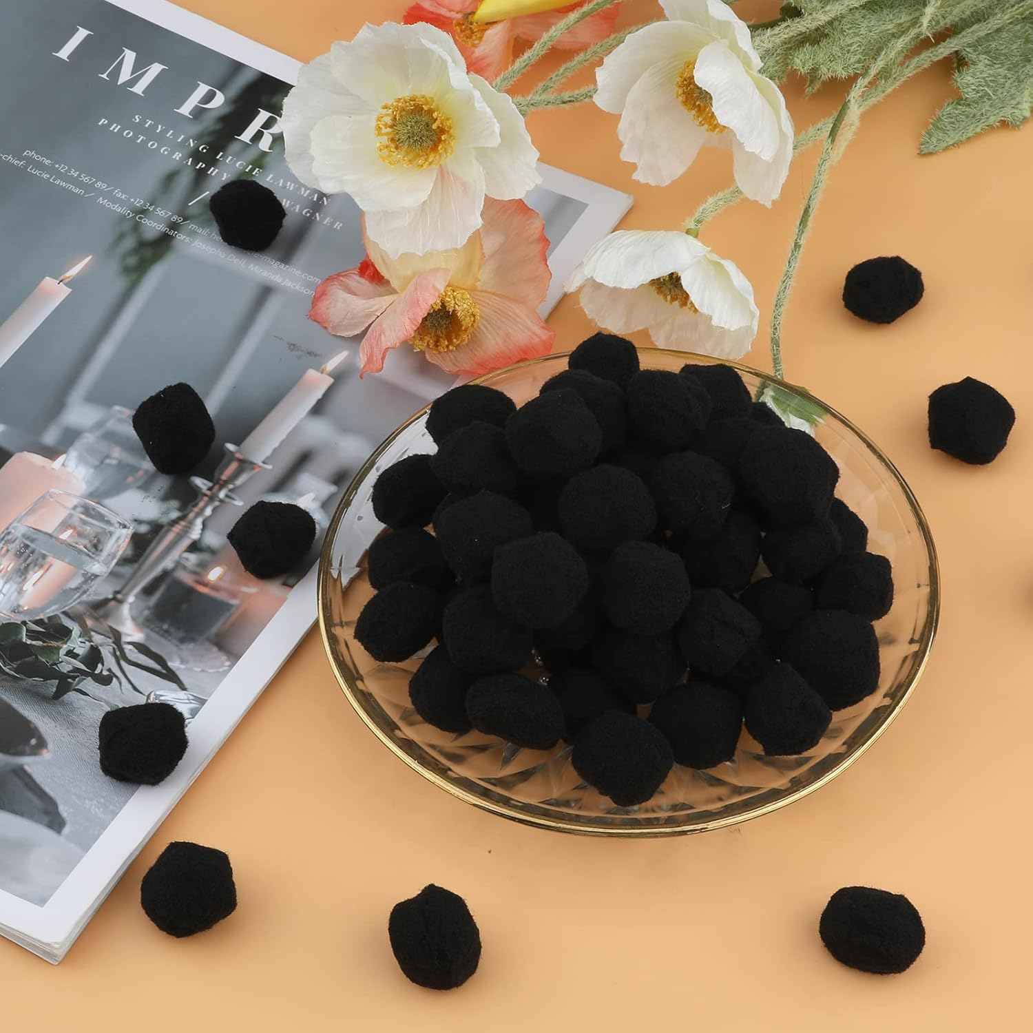KINBOM 100Pcs Craft Pom Poms 1 Inch Diameter, Soft Shaggy Pom Poms Balls for Arts and Crafts Pompoms Knitting Accessories for DIY Handicrafts Lovers (Black)