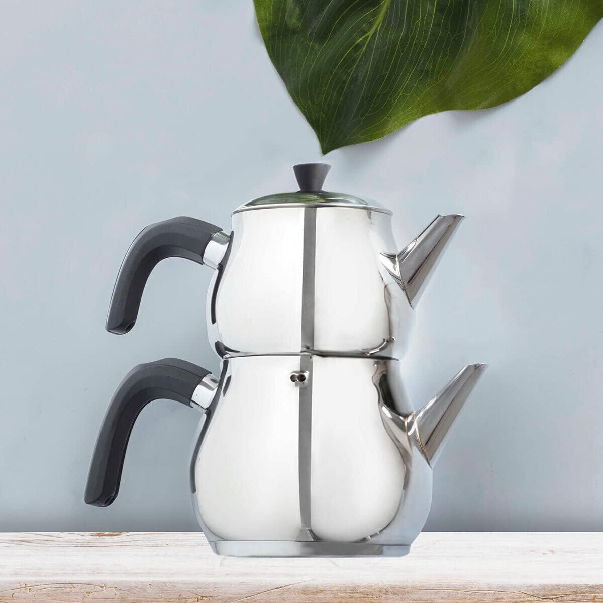 Karaca Kayra Black Turkish Teapot Set, Suitable for Induction, 1 Litre Teapot & 1.75 L Stainless Steel Teapot, Dishwasher Safe, Turkish Teapot, Tea Maker, Caydanlik, Demlik image number 2