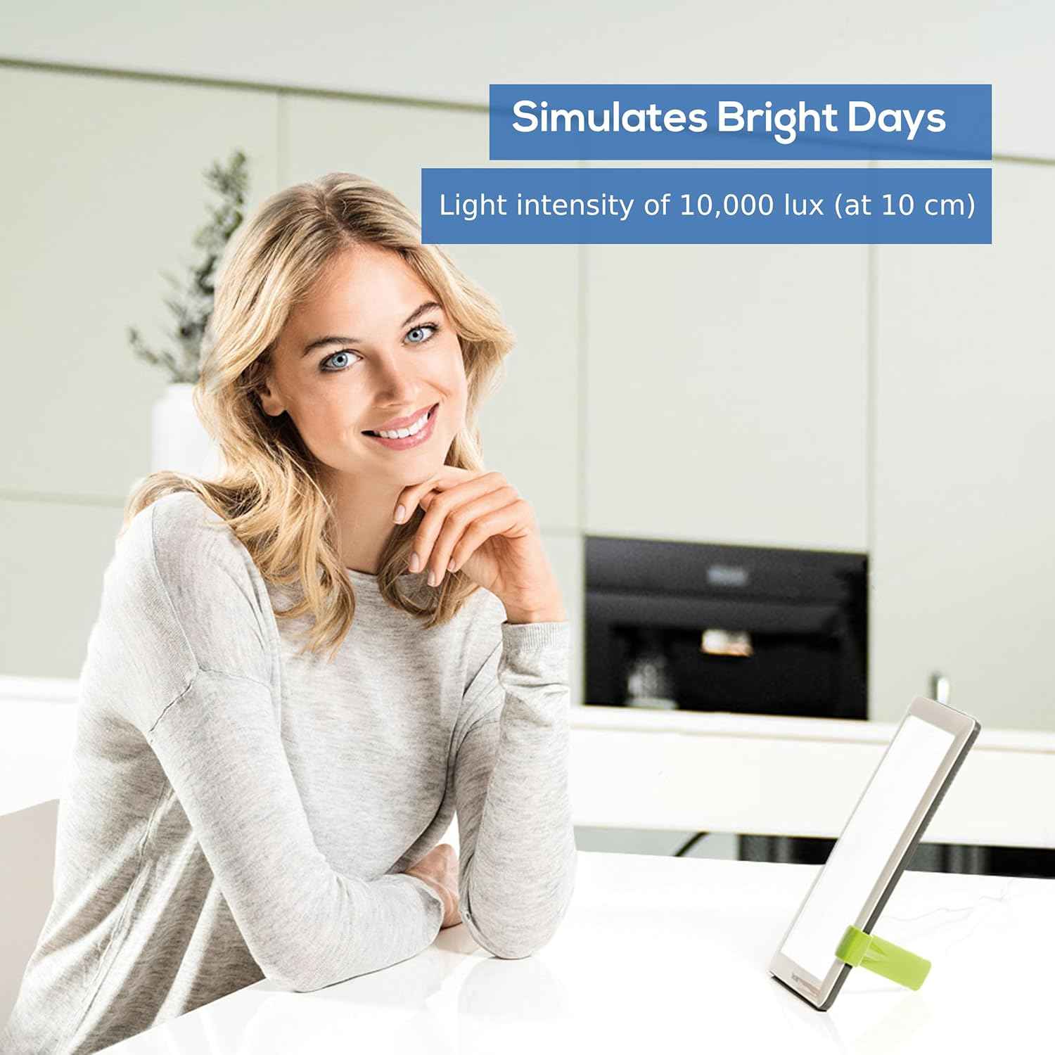 Beurer TL 30 Daylight Lamp, Light Intensity Approx. 10,000 Lux at 10 Cm Distance, Medical Device with LED Technology, Flicker and Uv-Free, with Variable Stand and Bag