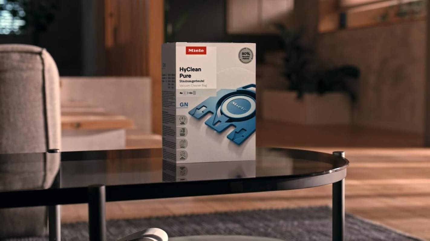 Miele GN Hyclean Pure Vacuum Cleaner Dustbags, Vacuum Bags for Complete C2/C3 and Classic C1 Vacuums, Pack of 4