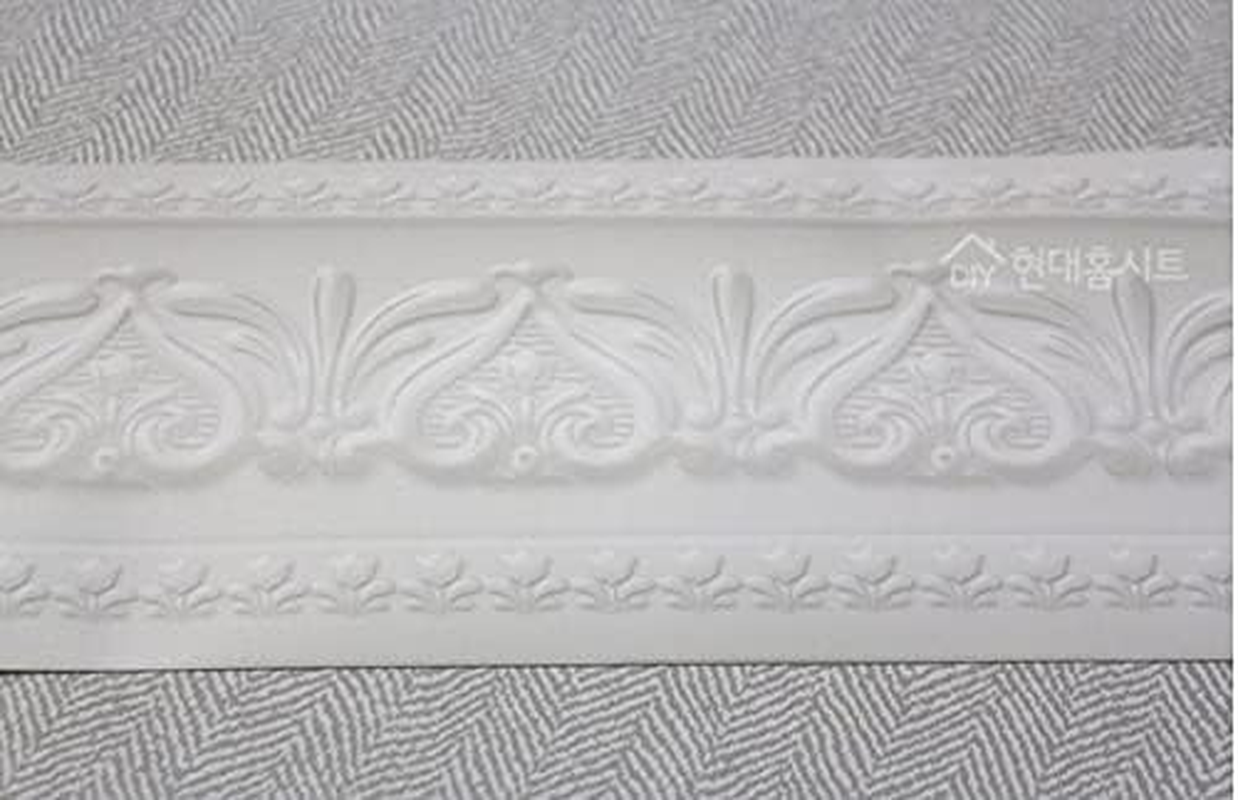 Royal Tulip Peel and Stick Wall Border Easy to Apply (Neutral Gray) - Gray image number 3