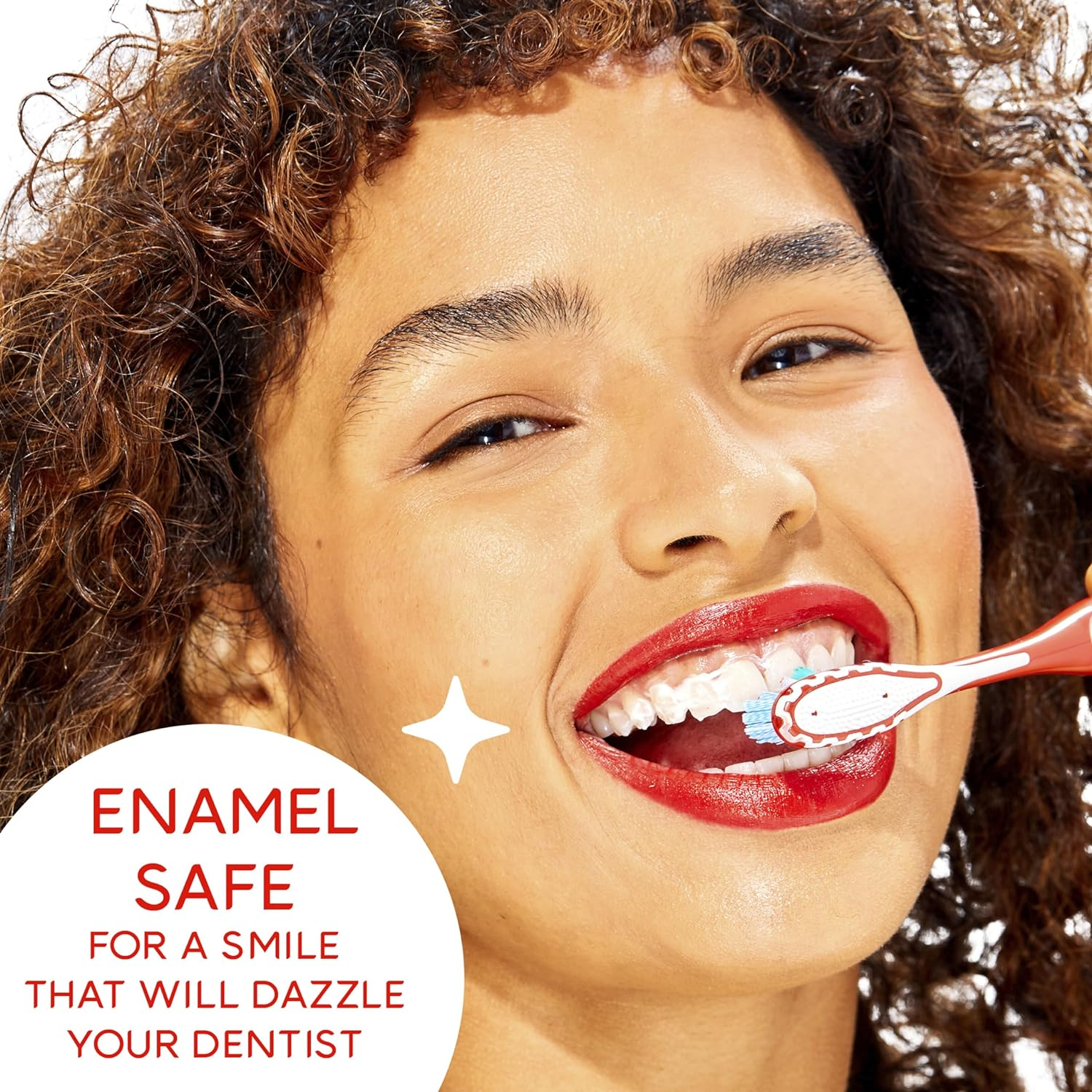 Colgate Optic White Luminous Sparkling Mint Toothpaste 85 G image number 2