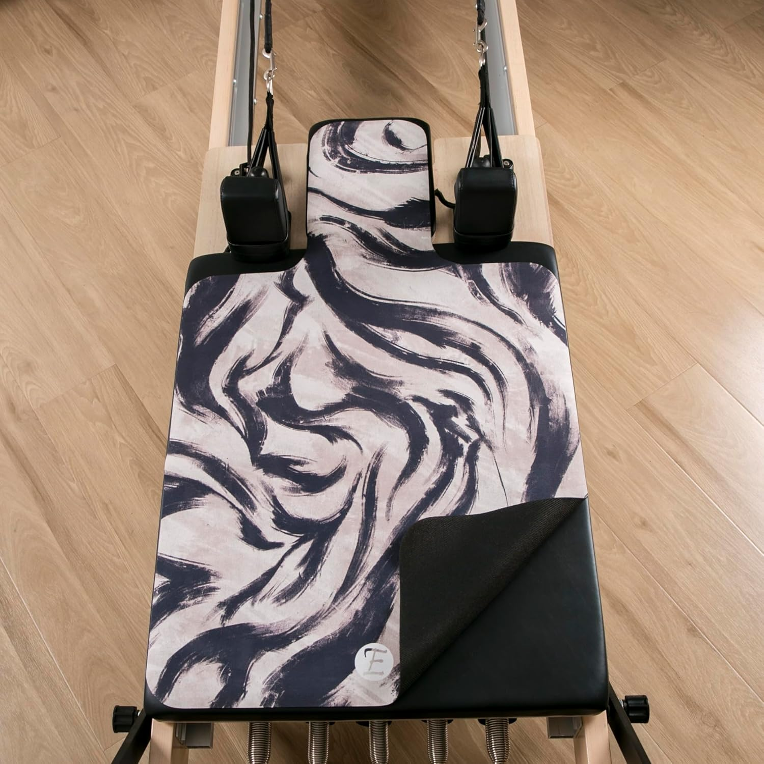 Echome Pilates Reformer Mat Towel, Pilates Reformer Mat Non Slip,Reformer Mat Easy to Wash Light Weight Portable (Tiger) image number 1