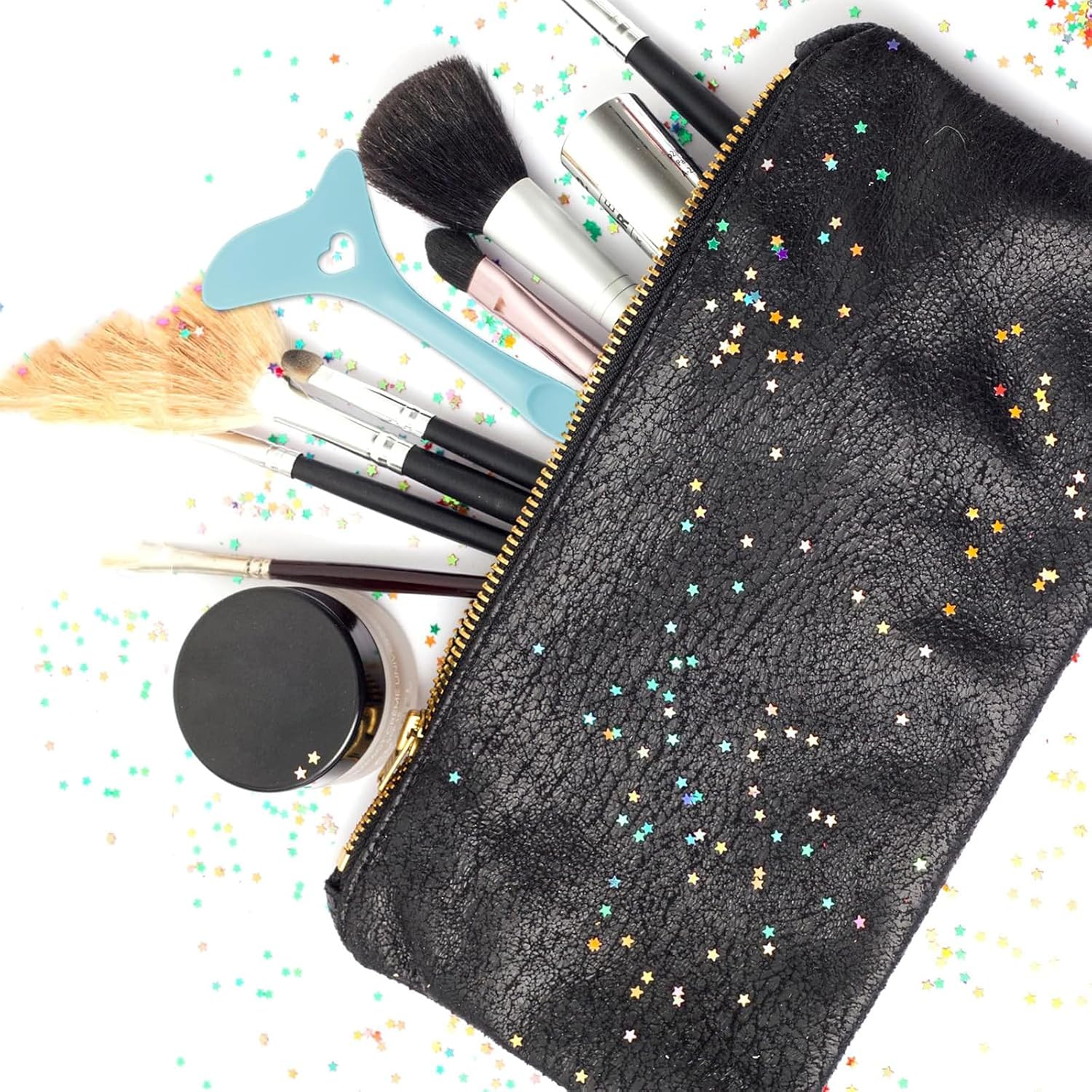 Eyeliner Stencils Tool Kit, 4Pcs Wing Tips, Eyeshadow Baffle, Eyeliner Aid for Beginners & Makeup Masters - Blue image number 5