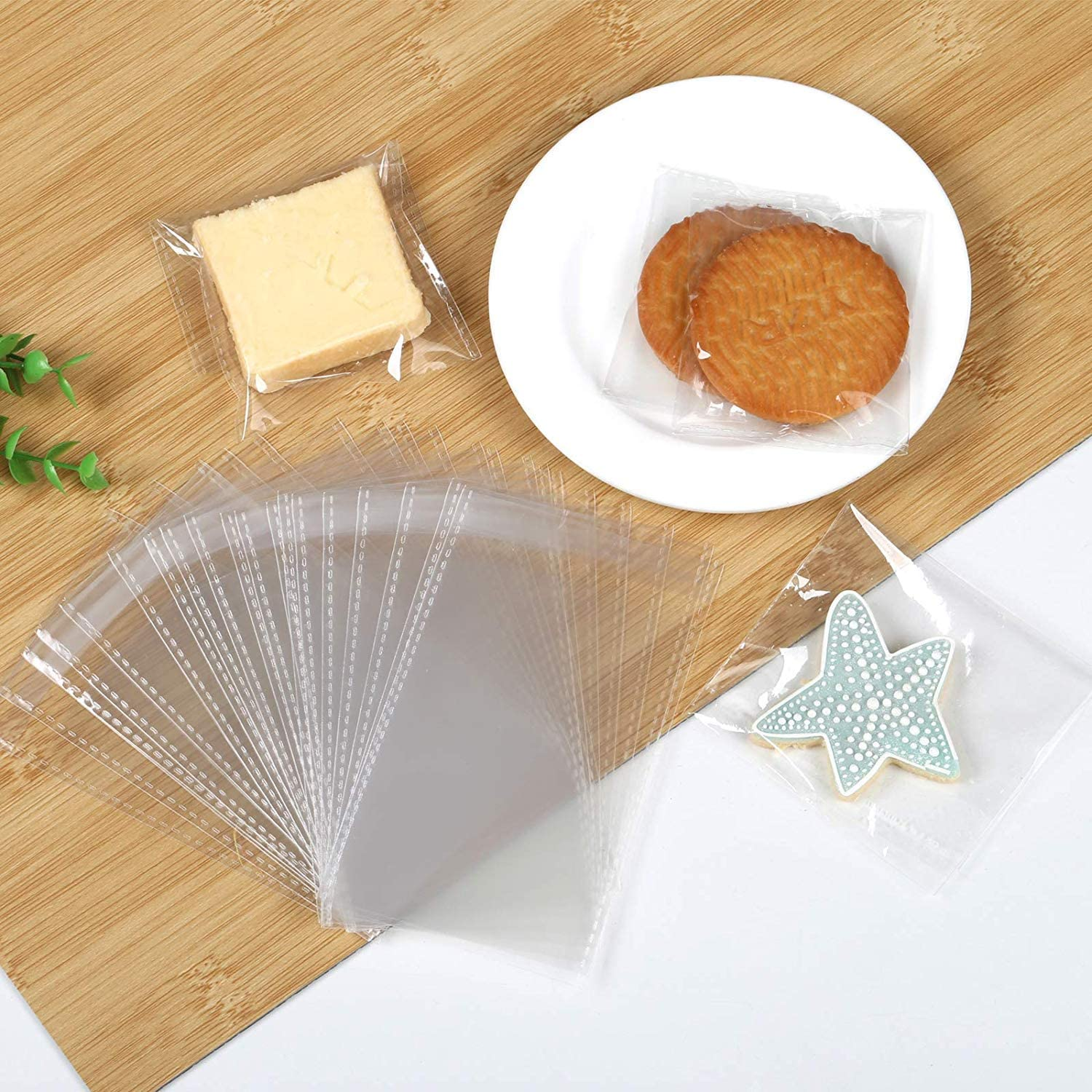 GWHOLE 100 PCS 2.75X 3.94 Inch Resealable Clear Cello Cellophane Bags Self Adhesive Sealing for Bakery, Candle, Soap, Cookie Poly Bags image number 5