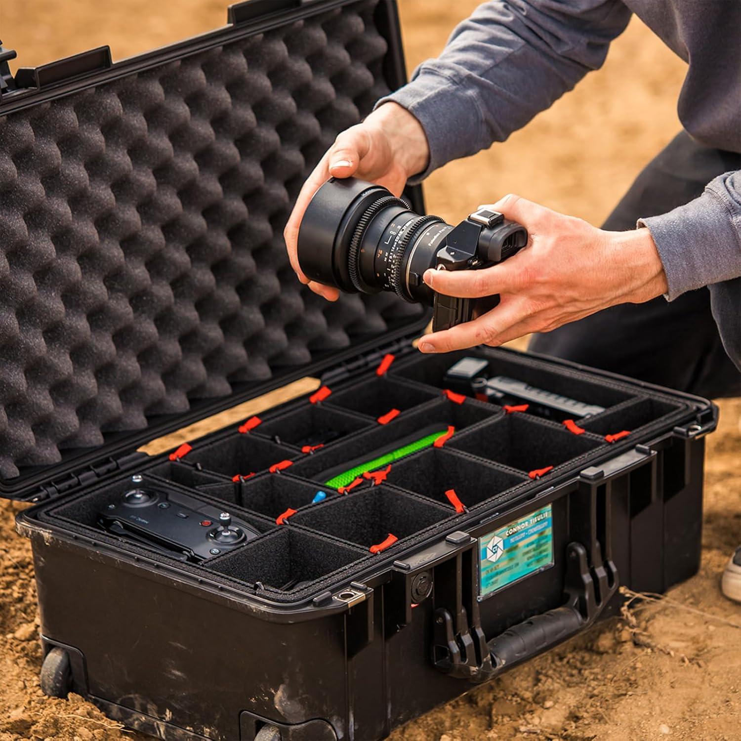 Pelican 1535 Air Case with Trekpak Dividers, Black