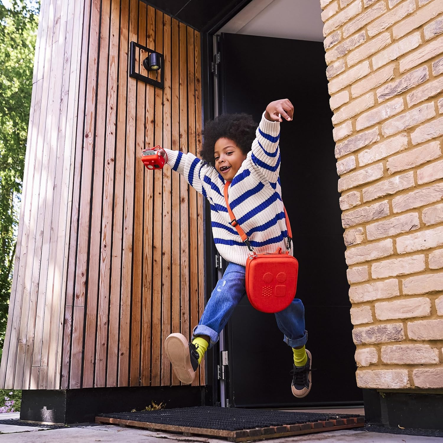 Yoto Row Your Boat & Other Pre-School Songs &ndash; Kids Musical Card for Use with Yoto Player & Mini All-In-1 Audio Player, Screen-Free Listening with Fun Singalong Music for Playtime Parties & Travel