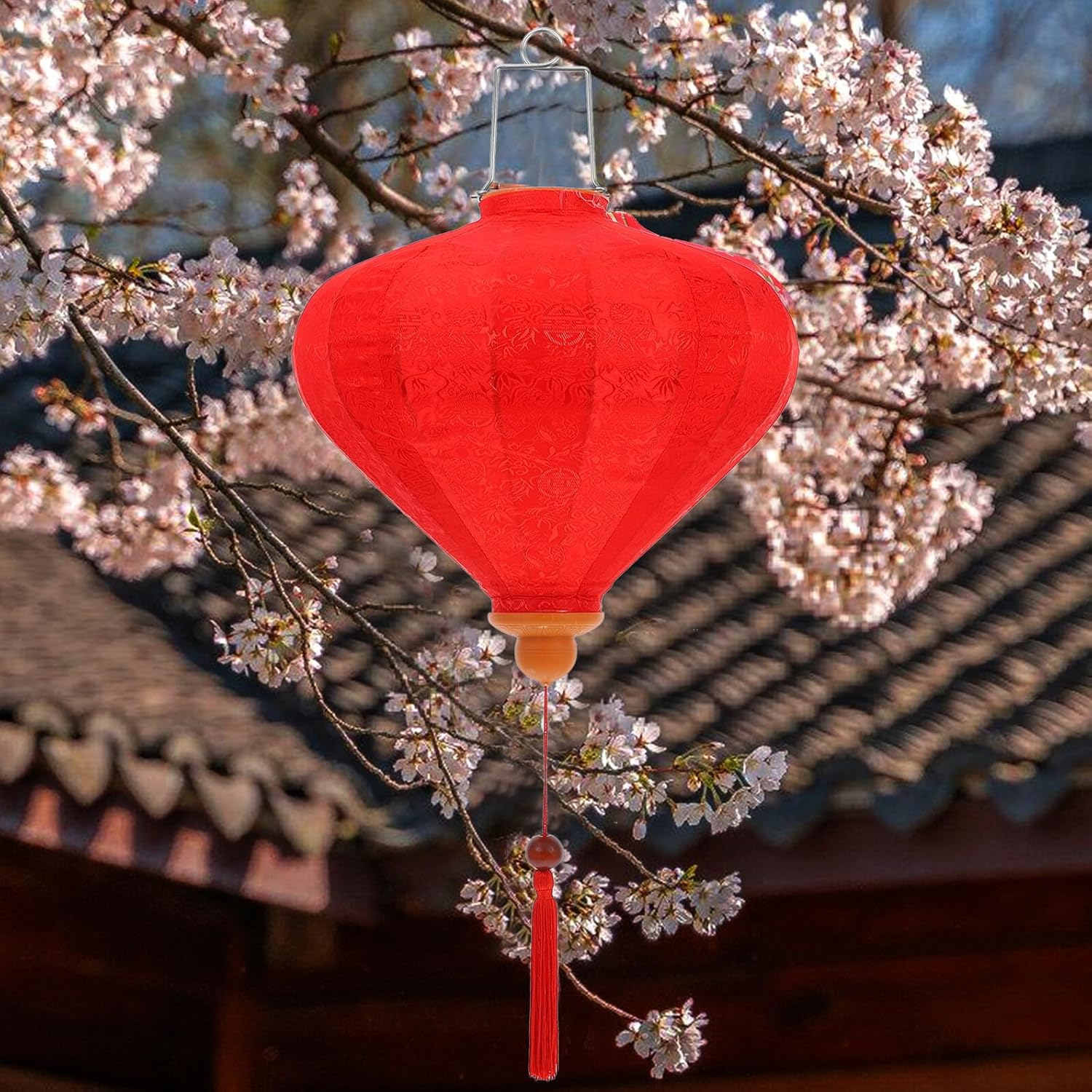 Iplusmile Vietnamese Diamond-Shaped Silk Lantern 12-Inch Red Hanging Lantern Decorative Outdoor Asian Wedding Party New Year Festival Ornament image number 6