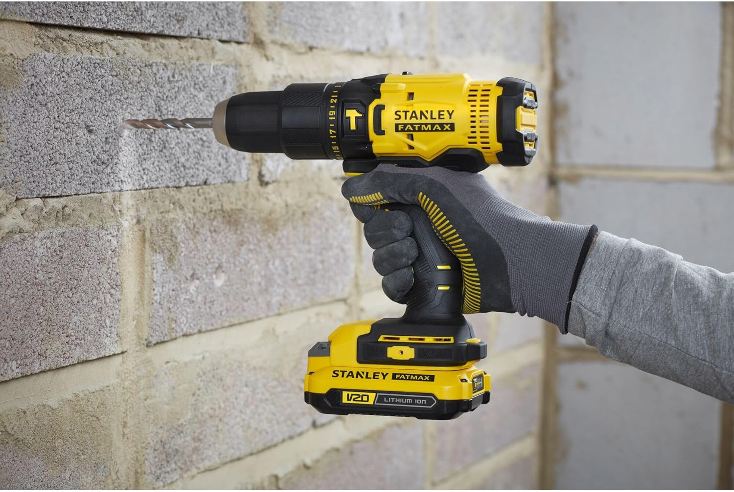STANLEY FATMAX V20 | 18V 2 Piece Combo Kit 2.0Ah - Hammer Drill (1500 RPM, 50Nm), Impact Driver (2800 Rpm,165Nm), 2X18V 2.0Ah Batteries, Compact 1.25A Charger, Soft Bag