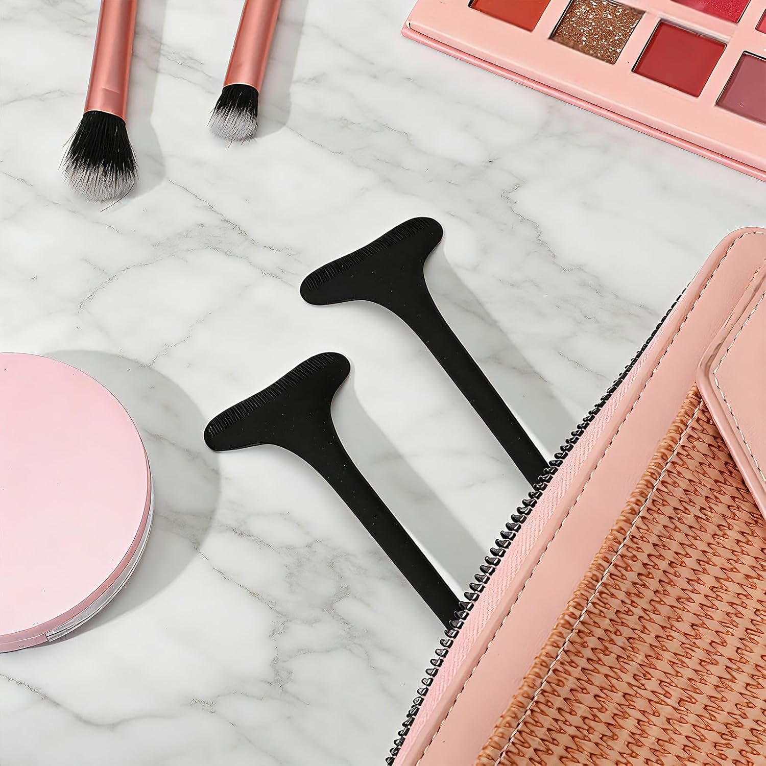 LXUEJIE 2 PCS Black Mascara Shield Guard, Reusable Silicone Eyelash Applicator Tool for Women Mascara Shield Applicator Beginners Friendly Guard Eyelid Guard Eyelash Makeup Applicator Tool image number 2