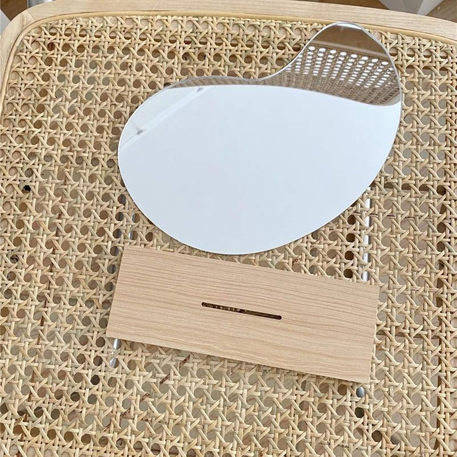 F Fityle Irregular Acrylic Makeup Mirror Korean Ins Style Simple Mirror with Wooden Base Vanity Mirror Desktop Beauty Mirror Shooting Props - 24X19Cm image number 6